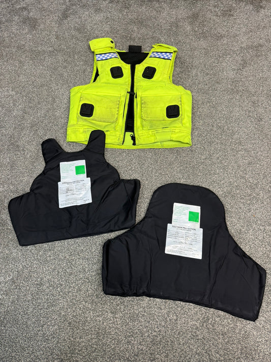 Ex Police Cooneen Hi Vis Body Armour Stab Vest MEDIUM - Anti Stab & Ballistic HG1A & KR1