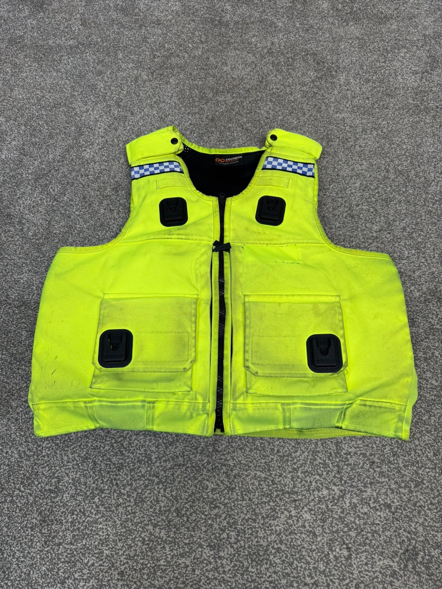 Ex Police Cooneen Hi Vis Body Armour Stab Vest X LARGE - Anti Stab & Ballistic HG1A & KR1