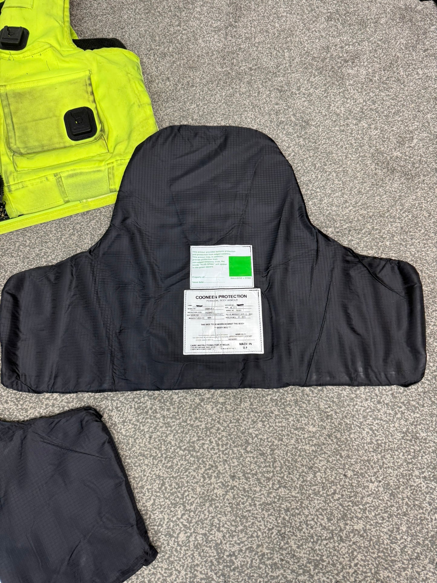 Ex Police Cooneen Hi Vis Body Armour Stab Vest LARGE - Anti Stab & Ballistic HG1A & KR1