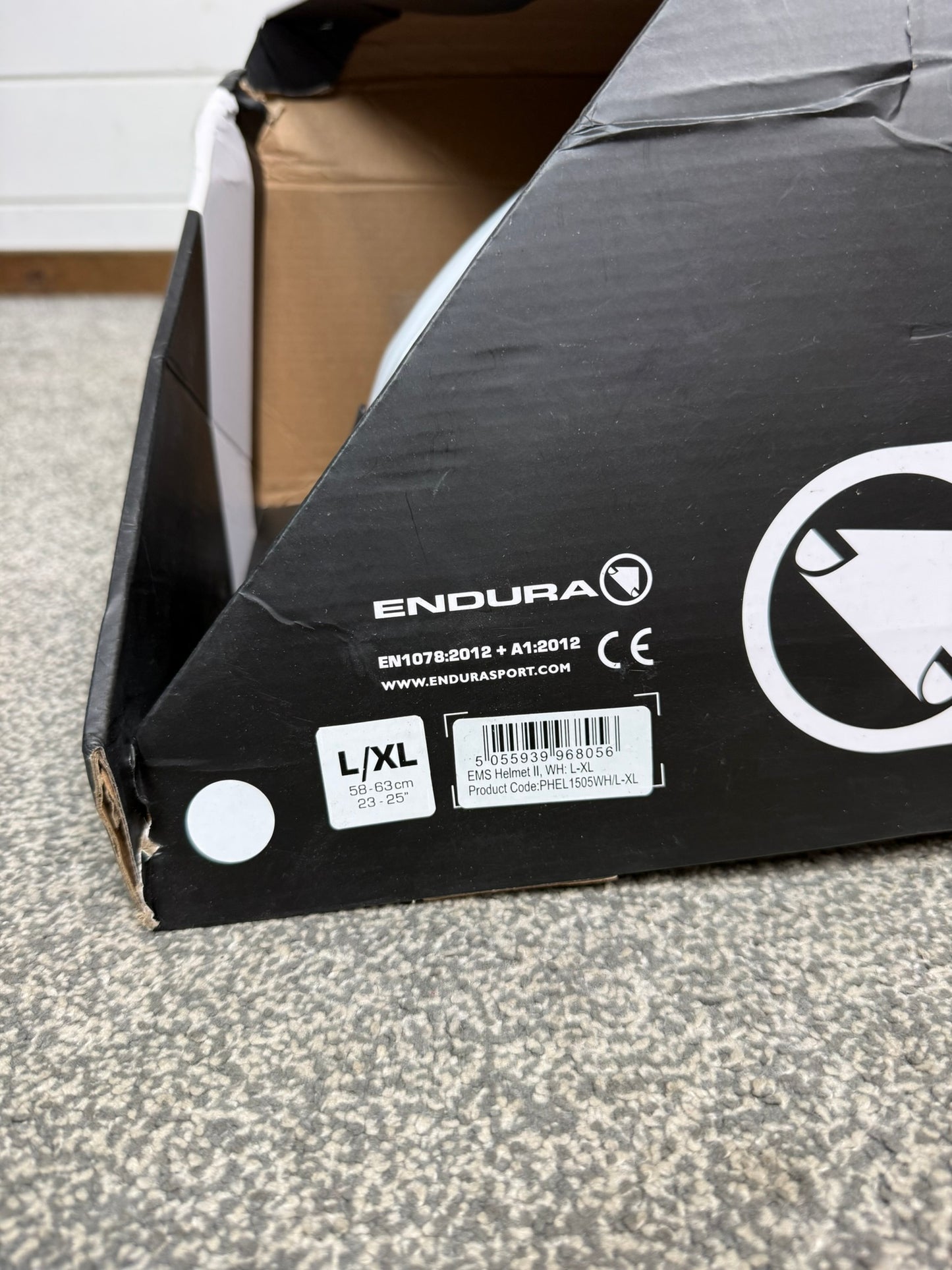 Ex Police Endura EMS Cycle Helmet Adults 58-63cm NEW