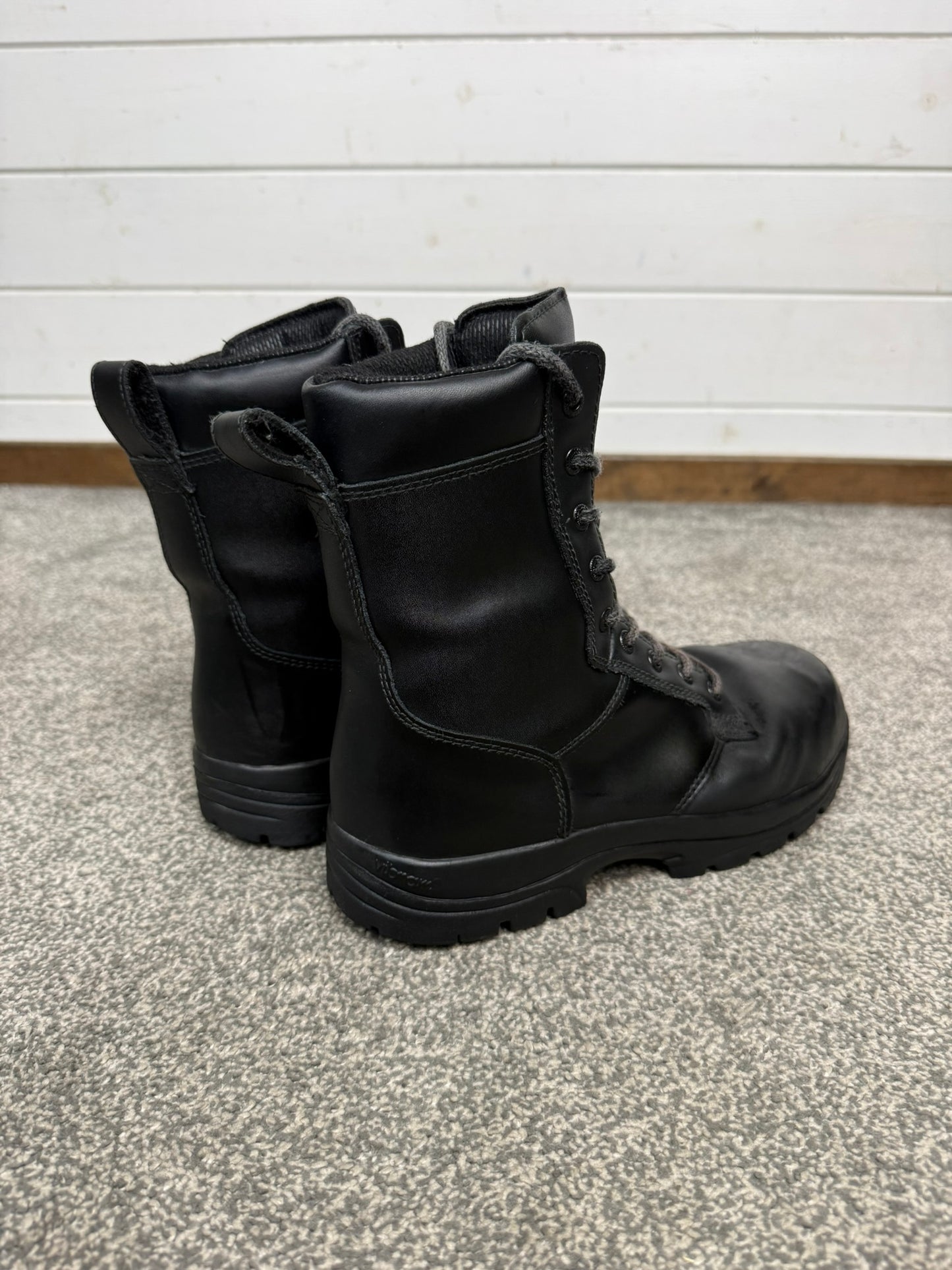 Magnum Elite Shield Met Black Leather Combat Boots UK 7 Ex Police Security Work