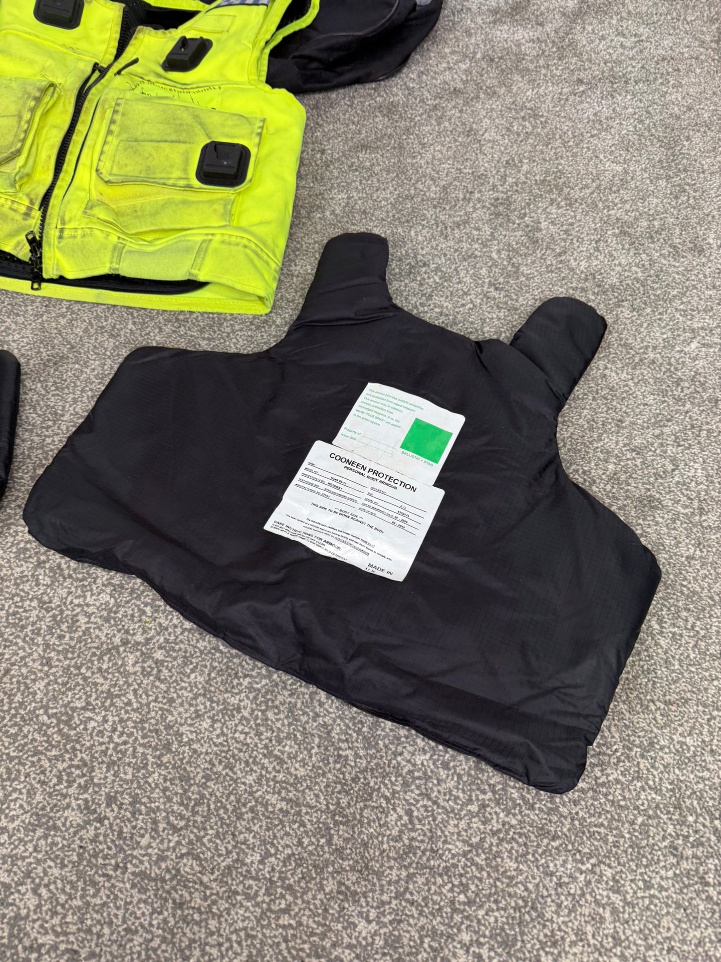 Ex Police Cooneen Hi-Vis Body Armour Security Vest Anti Stab & Ballistic HG1A & KR1