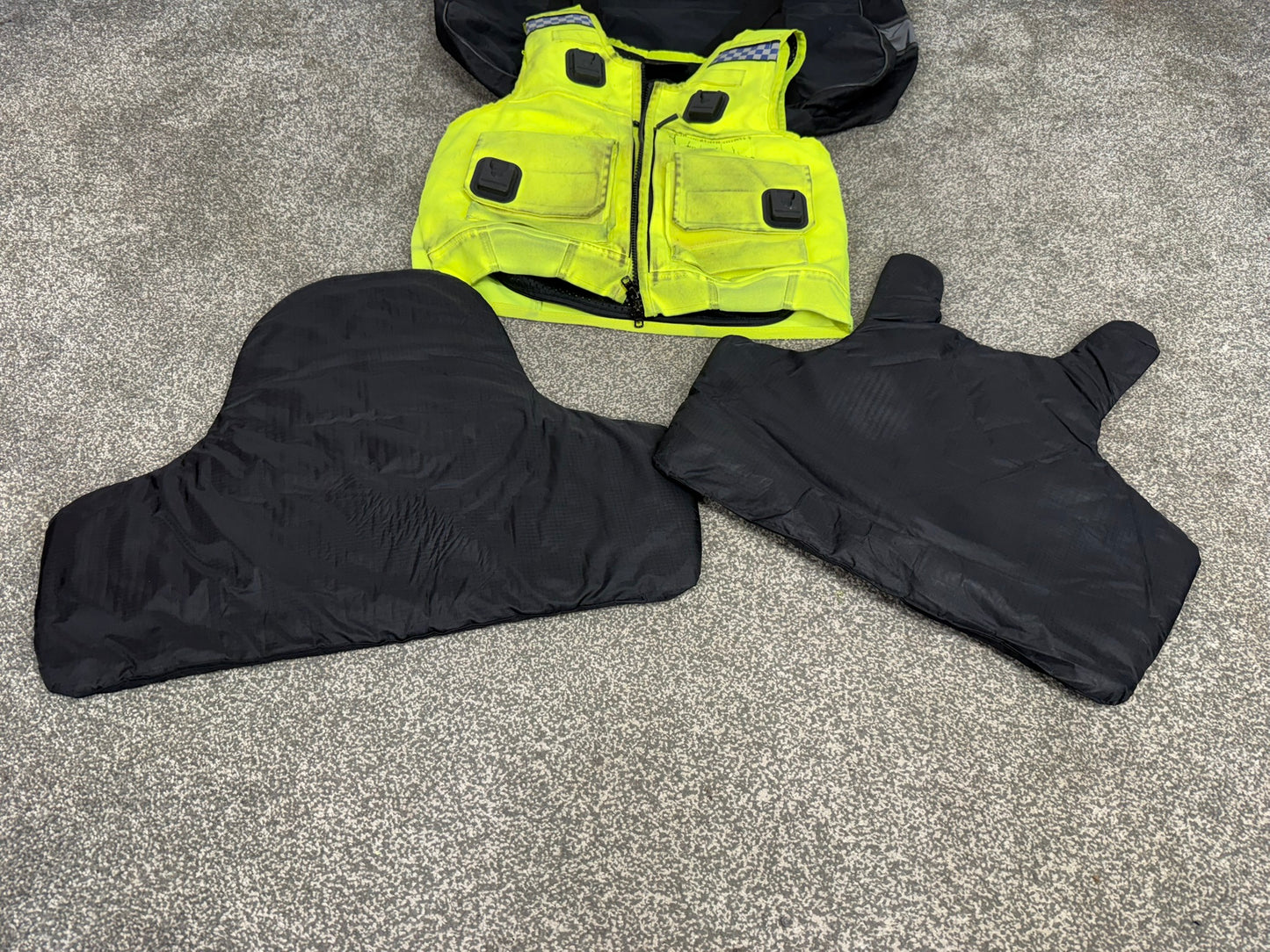 Ex Police Cooneen Hi-Vis Body Armour Security Vest Anti Stab & Ballistic HG1A & KR1