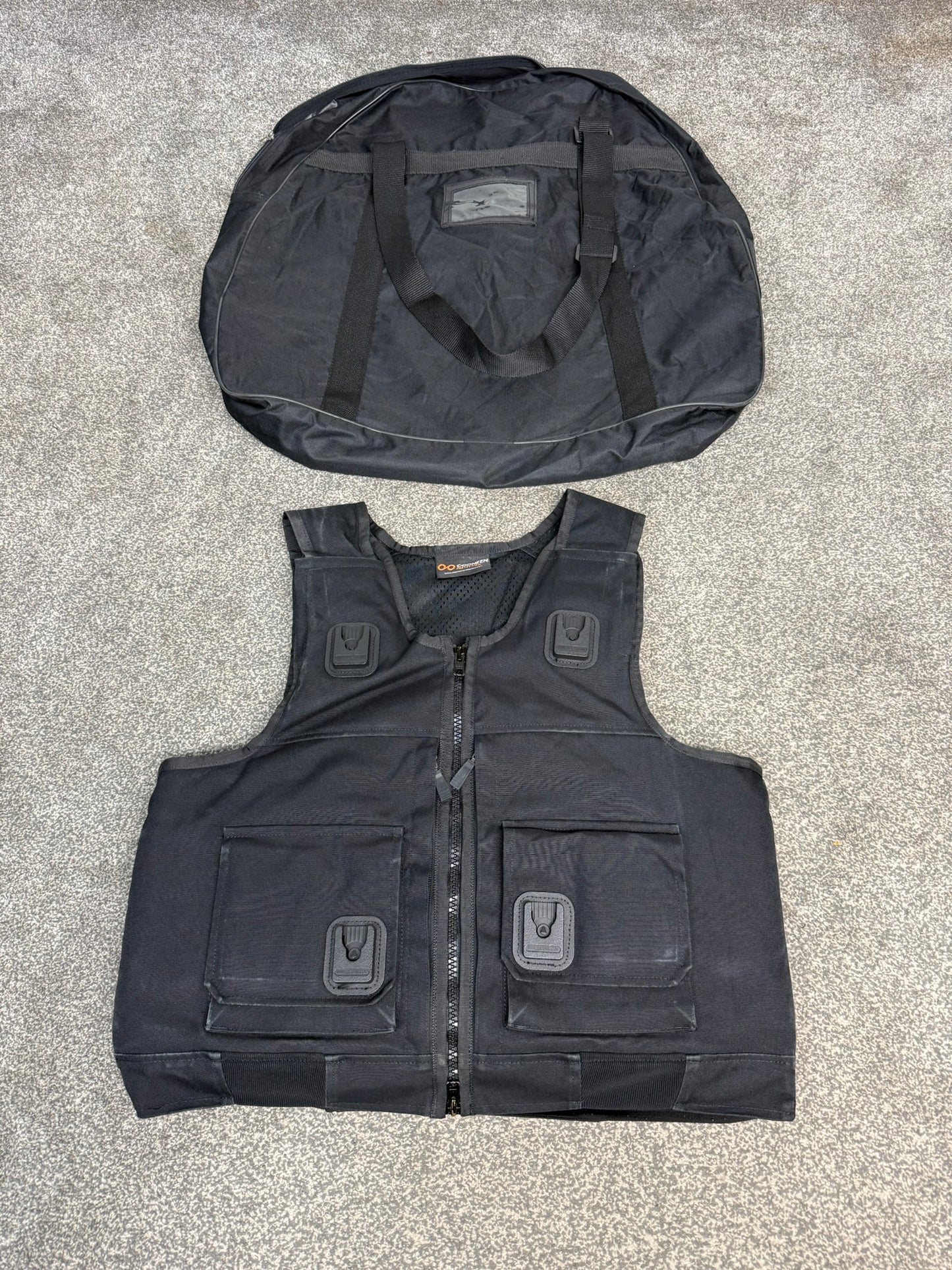 Ex Police Cooneen Body Armour Stab Vest + Bag LARGE Anti Stab & Ballistic HG1A & KR1