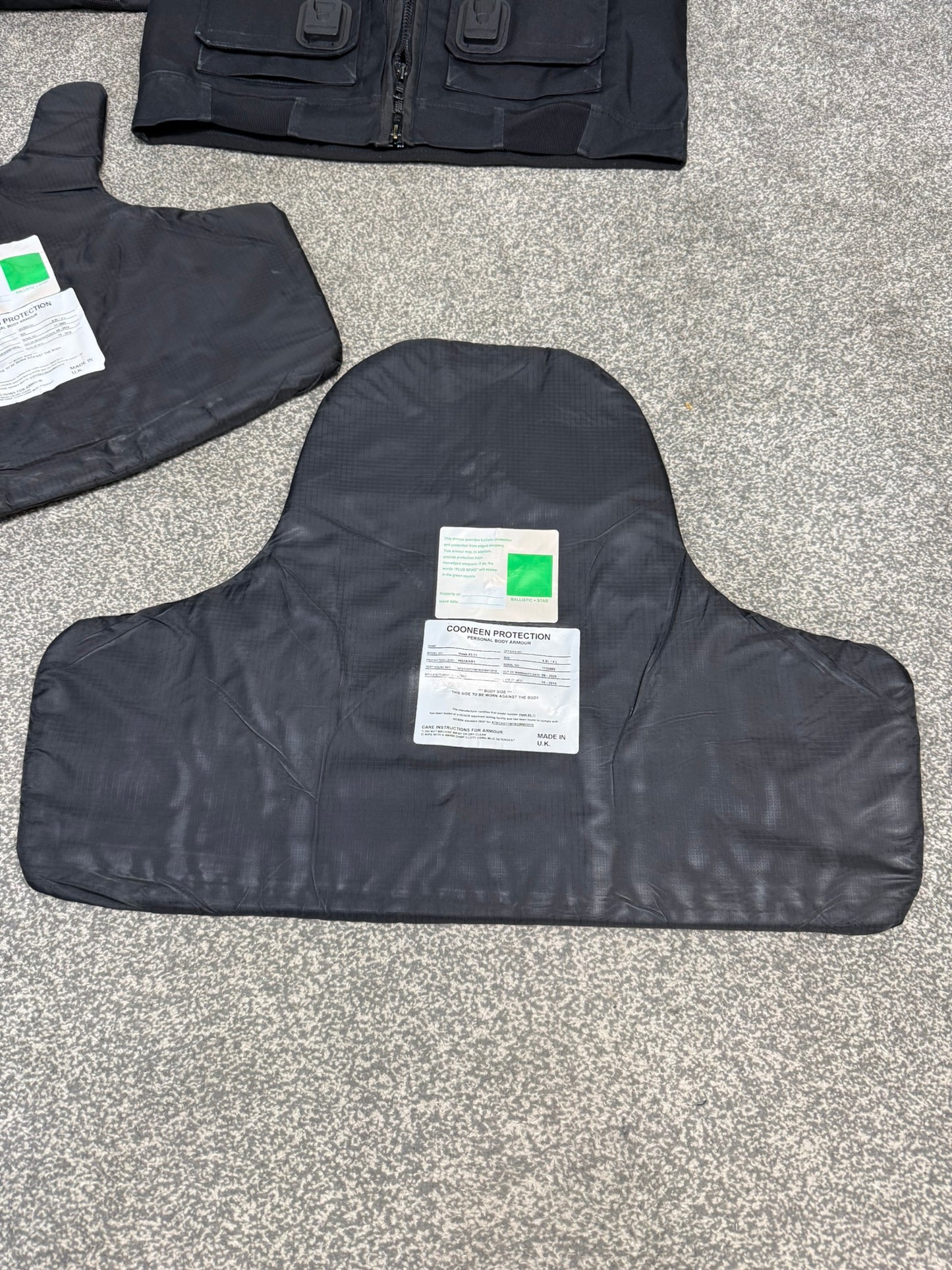 Ex Police Cooneen Body Armour Stab Vest + Bag LARGE Anti Stab & Ballistic HG1A & KR1