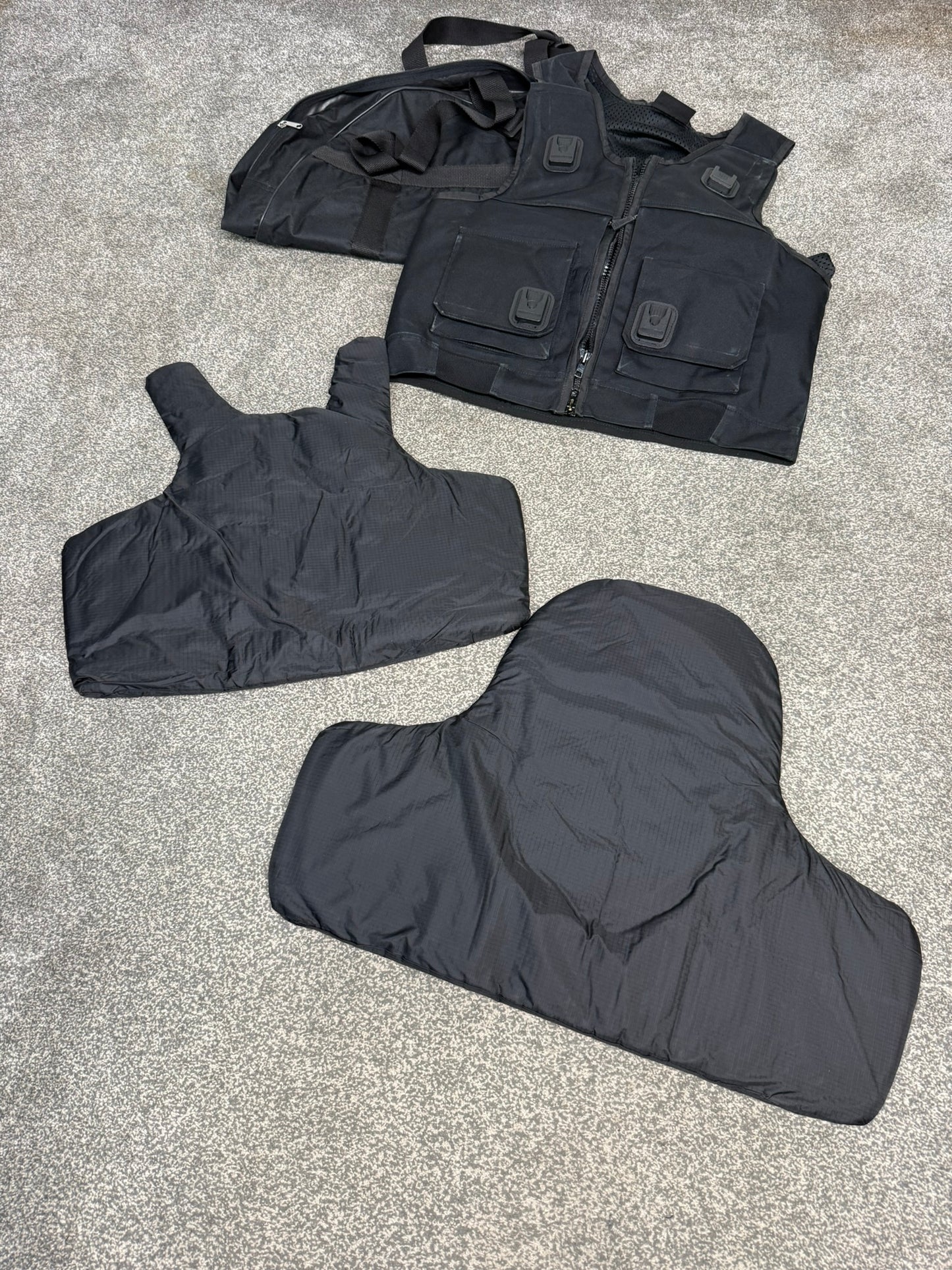 Ex Police Cooneen Body Armour Stab Vest + Bag LARGE Anti Stab & Ballistic HG1A & KR1