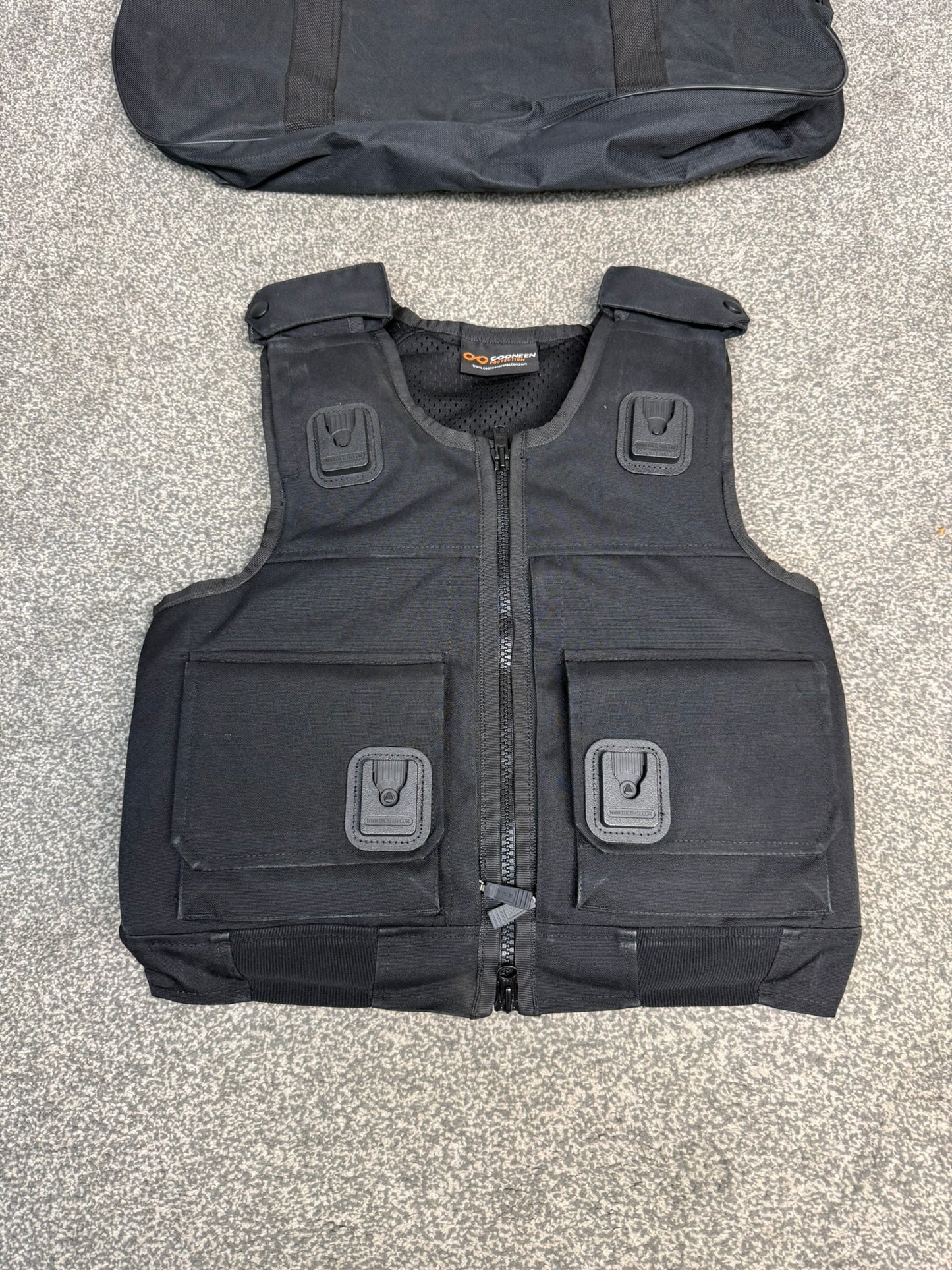 Ex Police Cooneen Body Armour Stab Vest + Bag SMALL Anti Stab & Ballistic HG1A & KR1