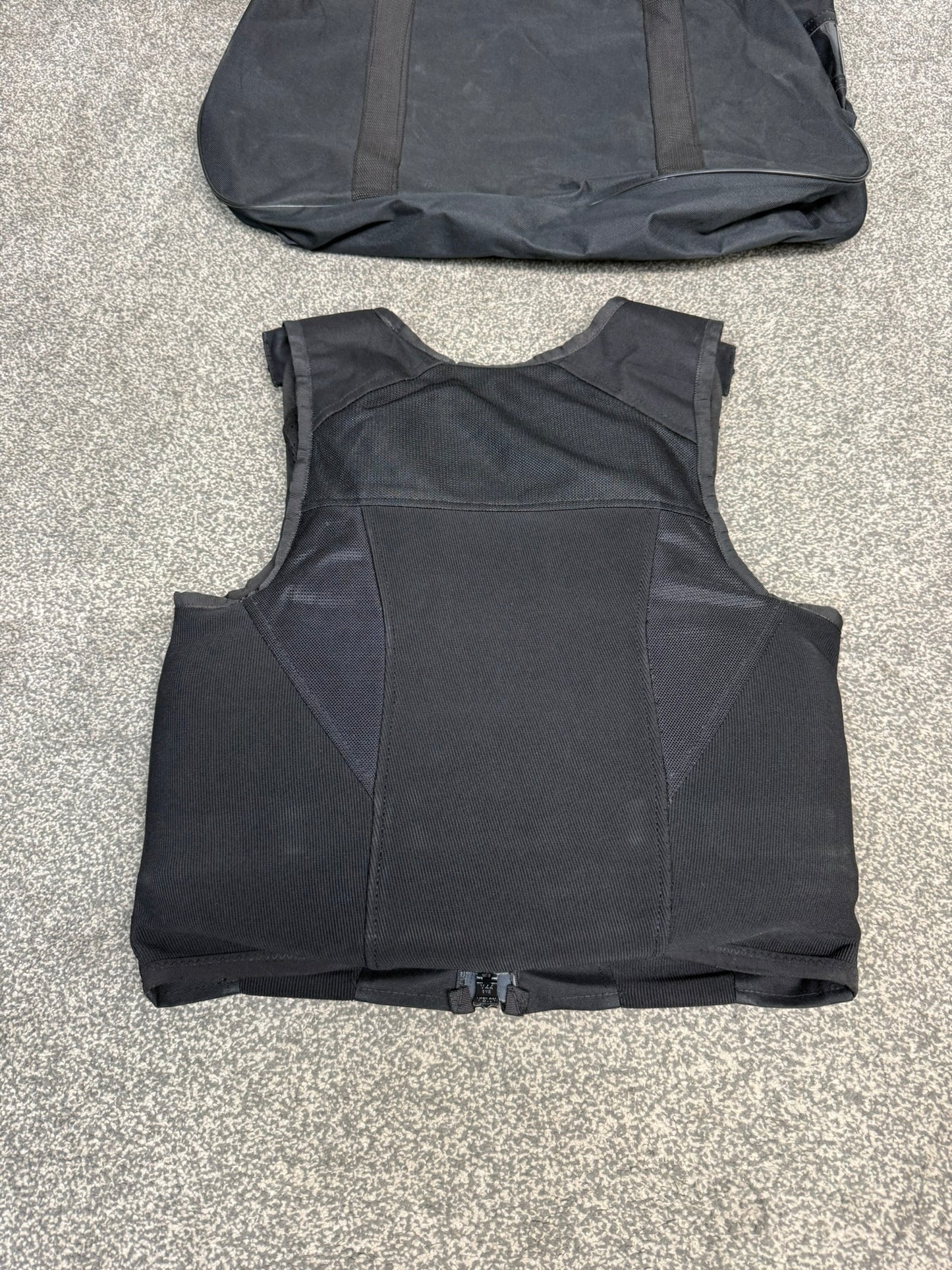 Ex Police Cooneen Body Armour Stab Vest + Bag SMALL Anti Stab & Ballistic HG1A & KR1