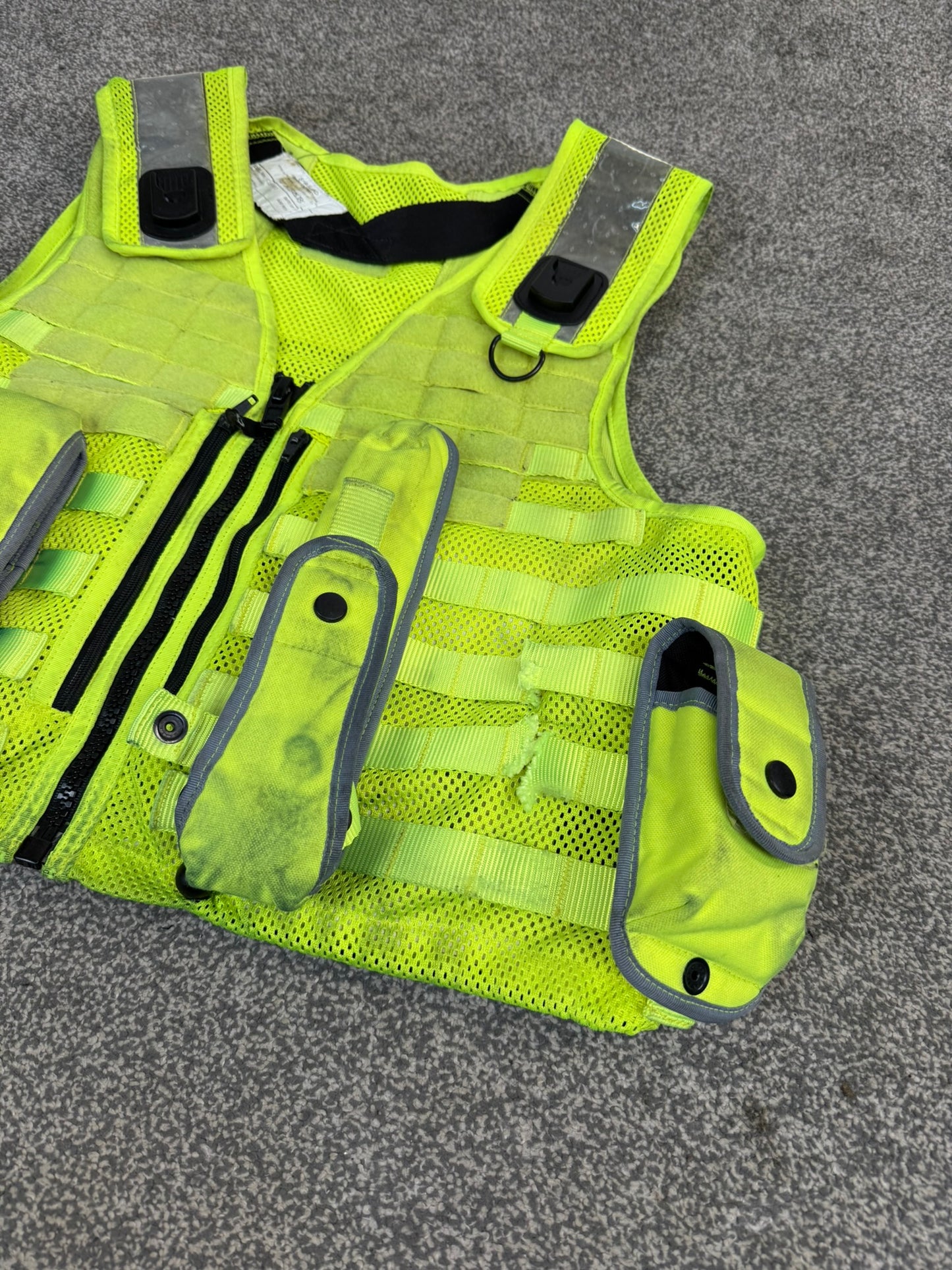 Safariland Hi-Vis MOLLE Vest & Pouches Tactical Utility Security Vest Ex Police - XL