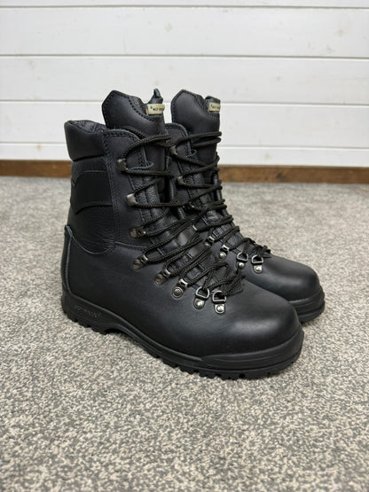 Altberg Peacekeeper P3 Black Leather Combat Boots Skywalk Sole Size UK 6 - VGC