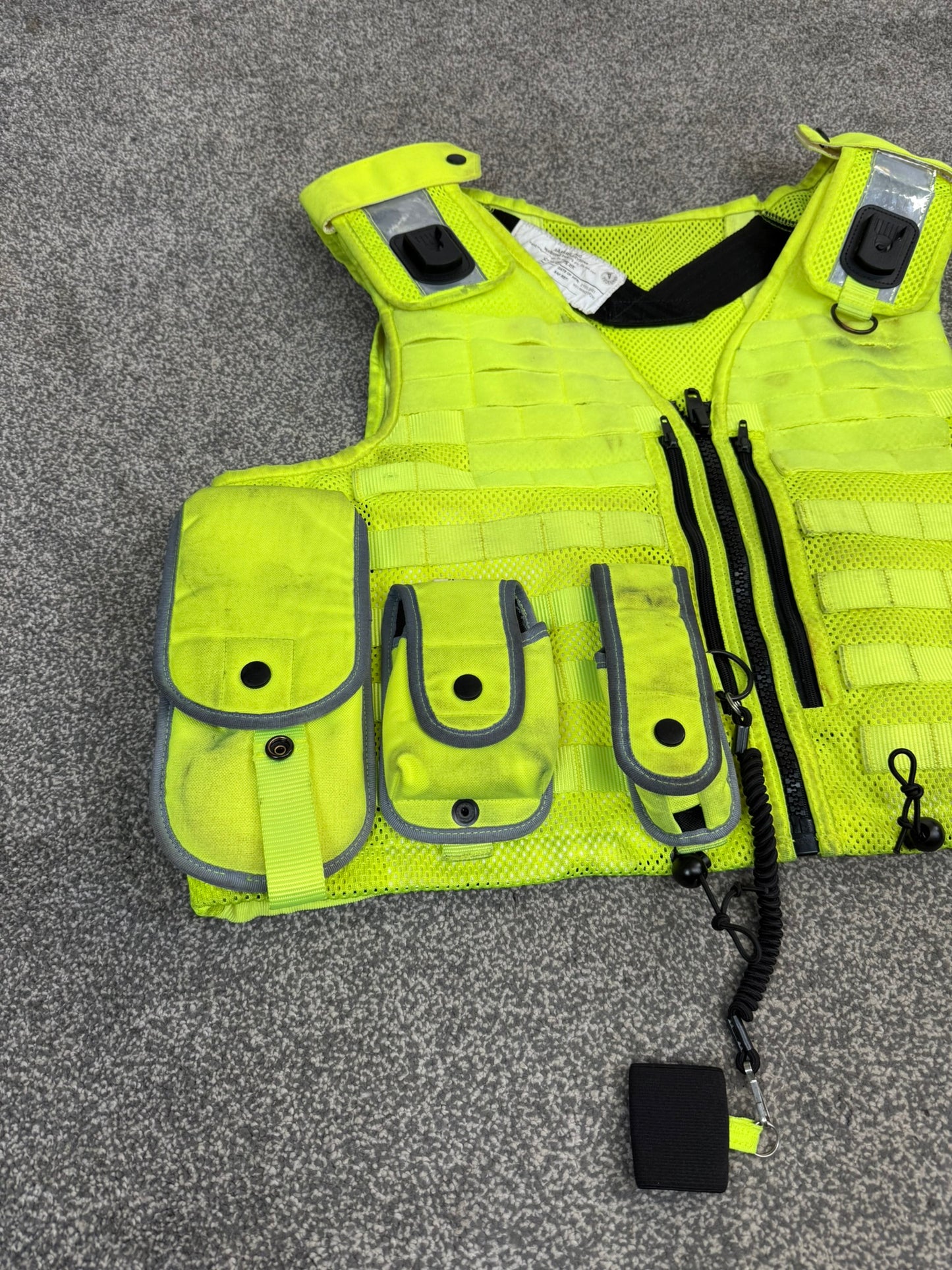 Safariland Hi-Vis MOLLE Vest & Pouches Tactical Utility Security Vest Ex Police - XXL