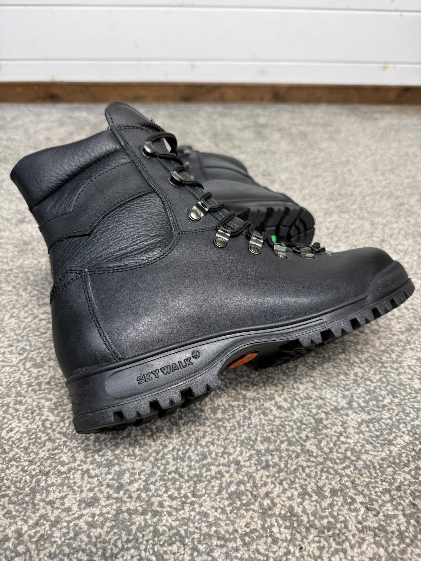 Altberg Peacekeeper P3 Black Leather Combat Boots Skywalk Sole Size UK 6 - VGC