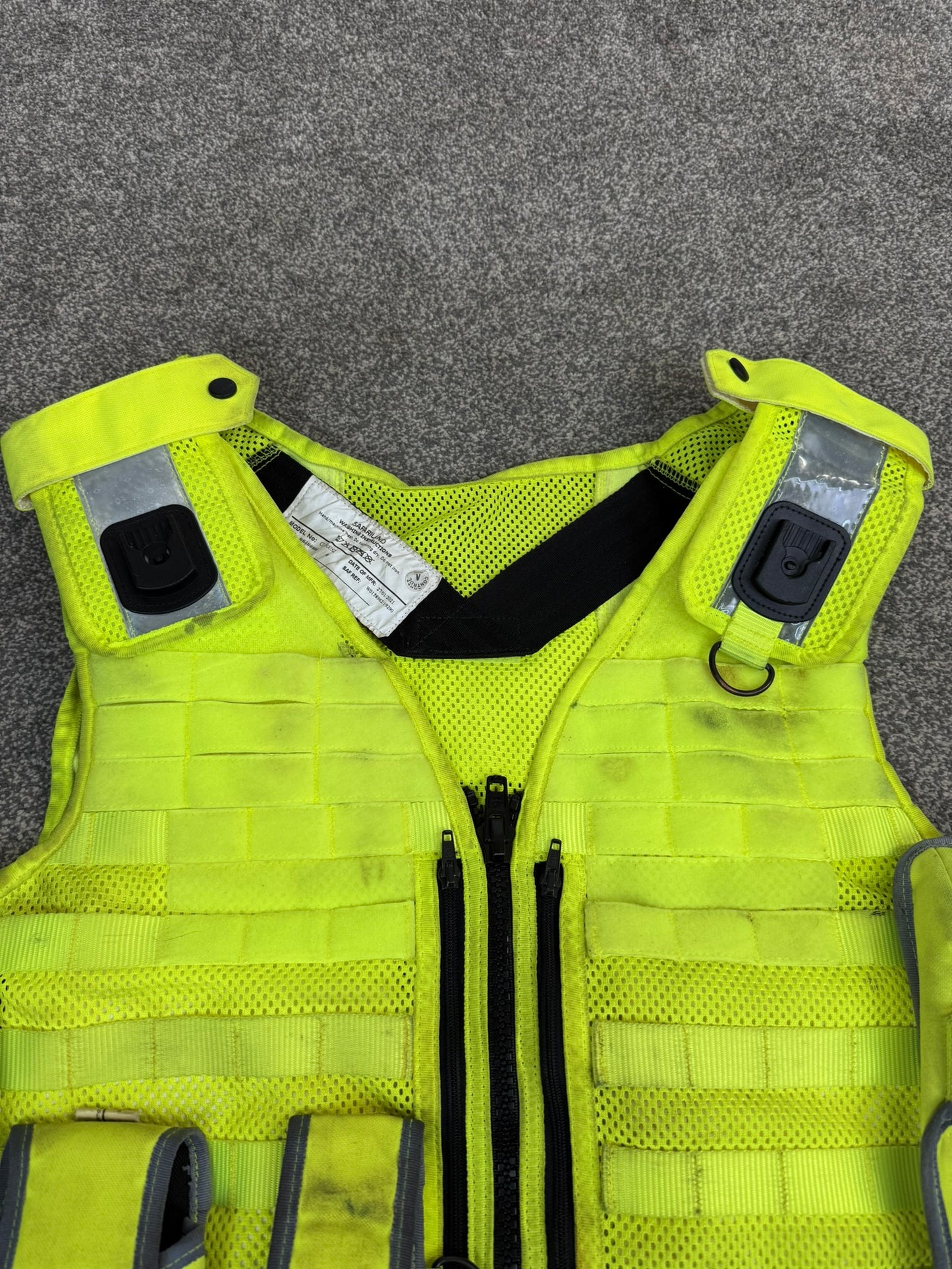 Safariland Hi-Vis MOLLE Vest & Pouches Tactical Utility Security Vest Ex Police - XXL