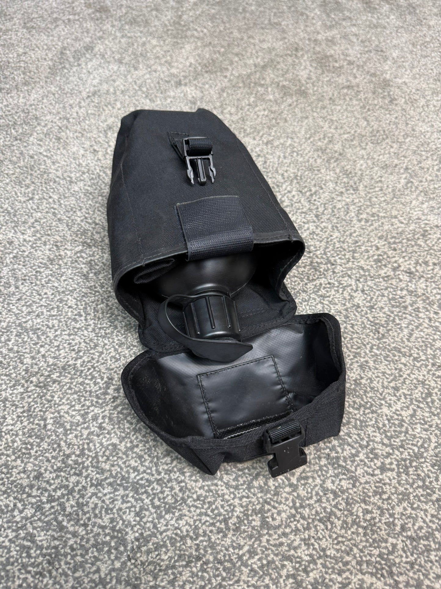 Ex Police Avon Respirator Water Bottle 1 Litre With Belt Pouch