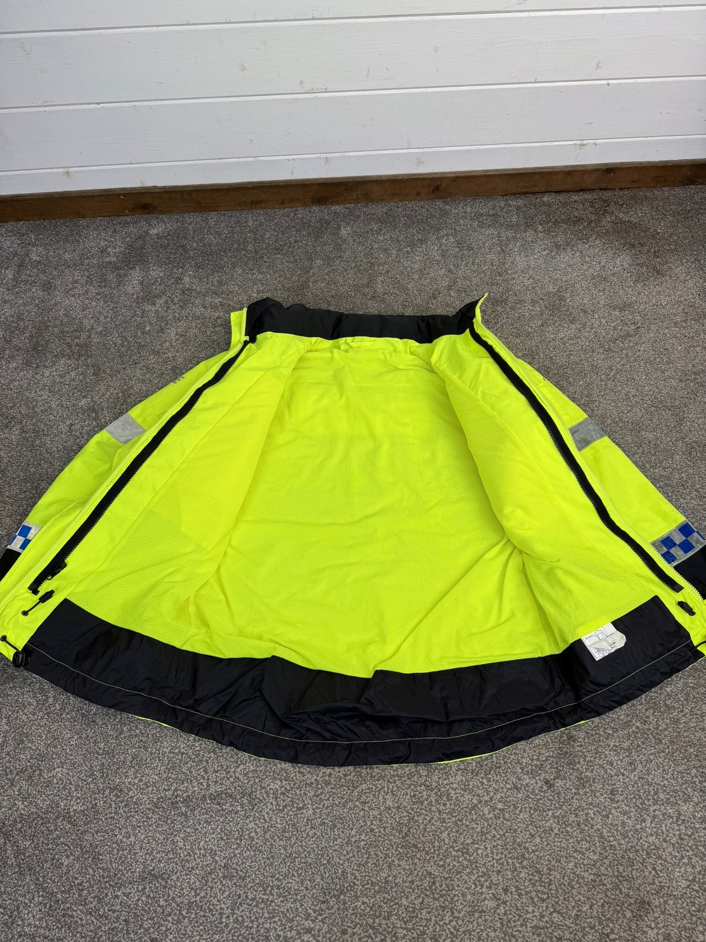 Ex Police Waterproof Wet Weather Jacket Coat BADGED - Medium Film TV Collector Display