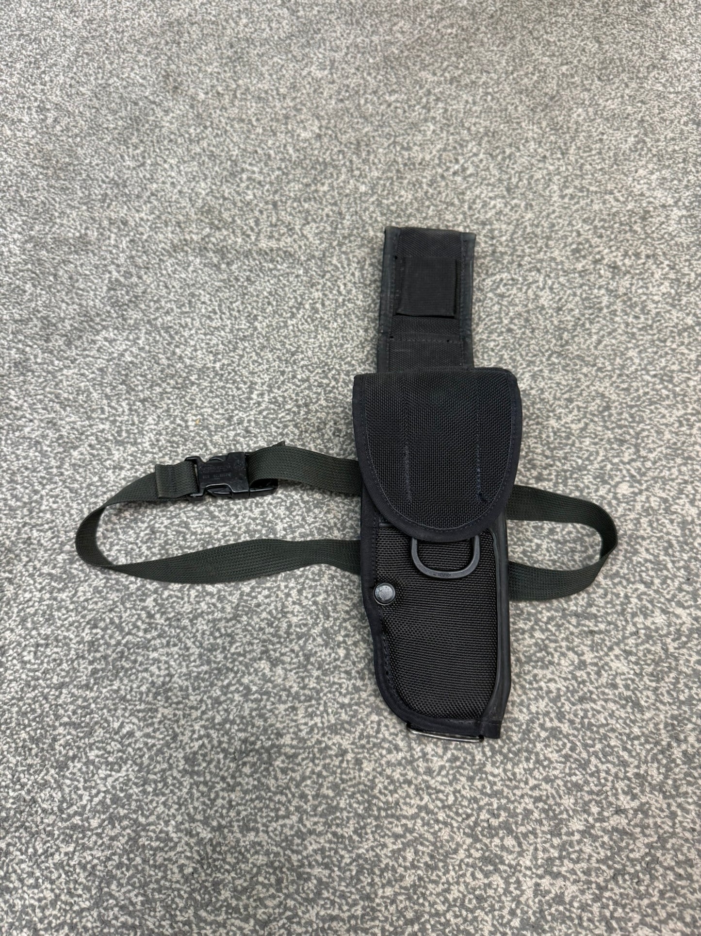 Ex MOD Police Bianchi International Universal Holster With Hip Extender Black Tactical Nylon