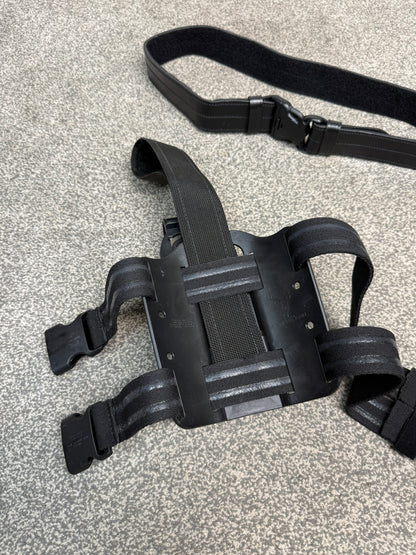 Ex Police Firearms Safariland Glock 17 Drop Leg Holster & Leather Belt Airsoft 6004-8310
