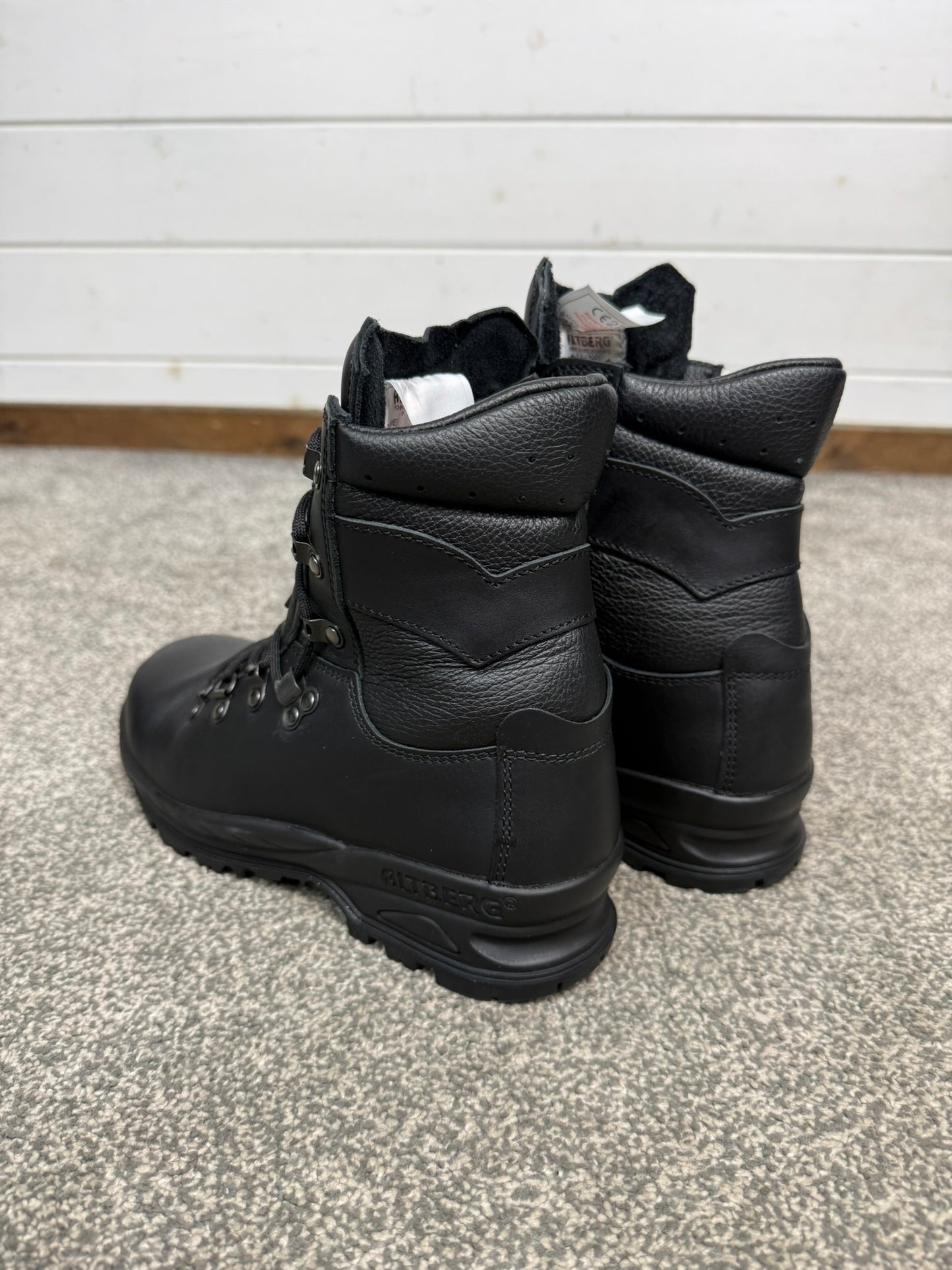 Altberg Peacekeeper P3 VS Original Black Leather Safety Combat Boots Size UK 5.5 - VGC