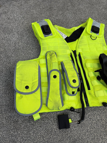 Ex Police Safariland Hi-Vis MOLLE Vest With Taser X2 Holster Police Tactical Security Vest MEDIUM