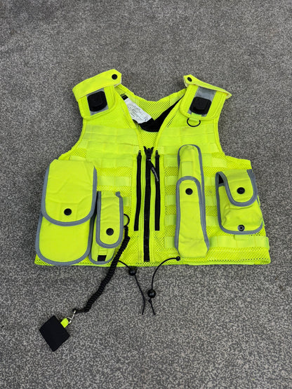 Ex Police Safariland Hi-Vis MOLLE Vest VGC - Police Tactical Security Vest SMALL