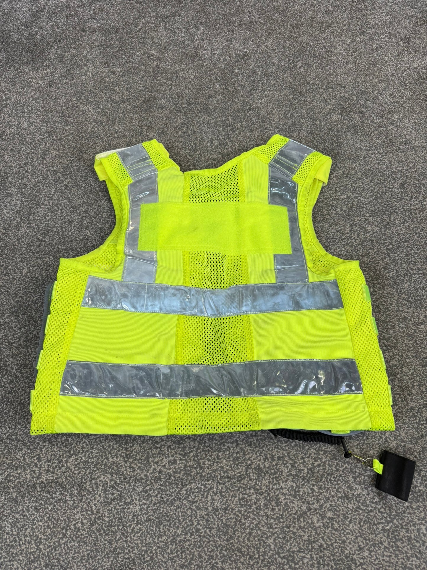 Ex Police Safariland Hi-Vis MOLLE Vest VGC - Police Tactical Security Vest SMALL