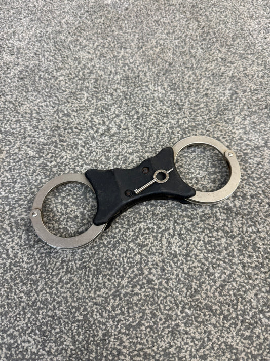 Ex Police Hiatt Rigid Handcuffs With Serial Security Cuffs Displays Collector