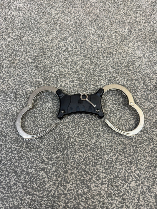 Ex Police TCH840 Handcuffs Rigid Cuffs With Key Security Collectible Memorabilia