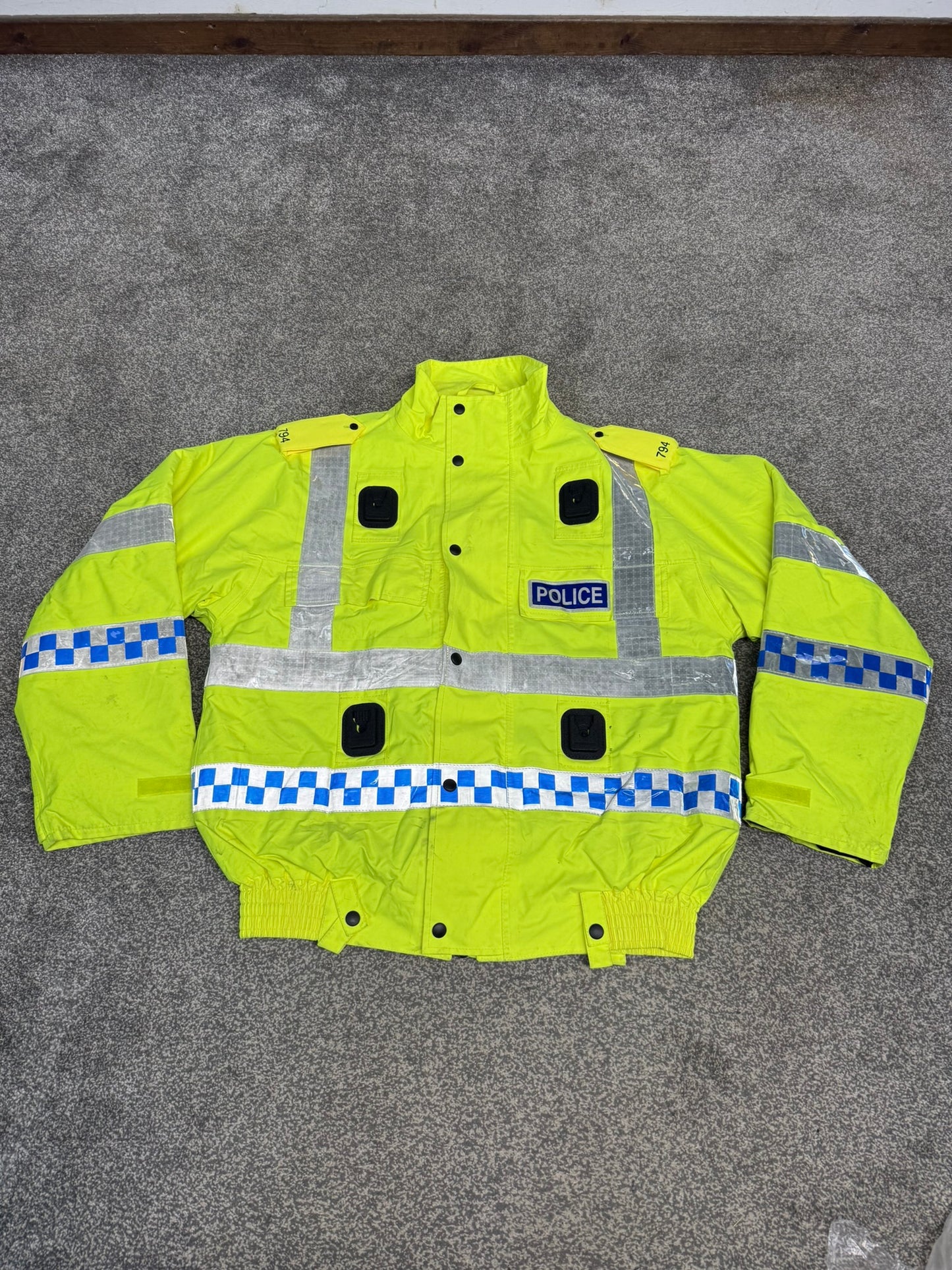 Ex Police Waterproof Hi Vis Bomber Jacket BADGED With Quilted Liner MEDIUM Collector Display Film TV Uniform