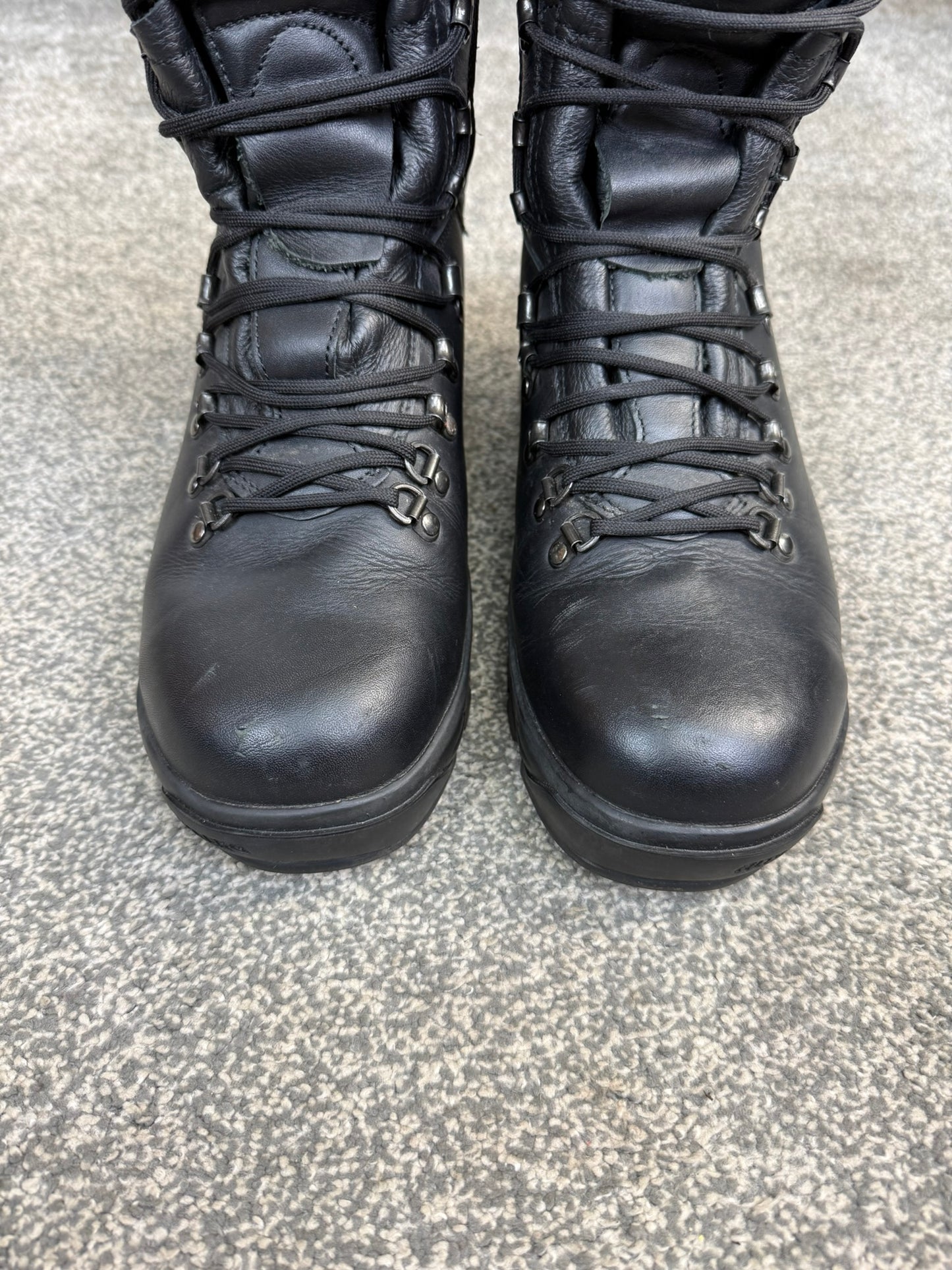 Altberg Peacekeeper P3 VS Black Leather Waterproof Combat Boots Size UK 9