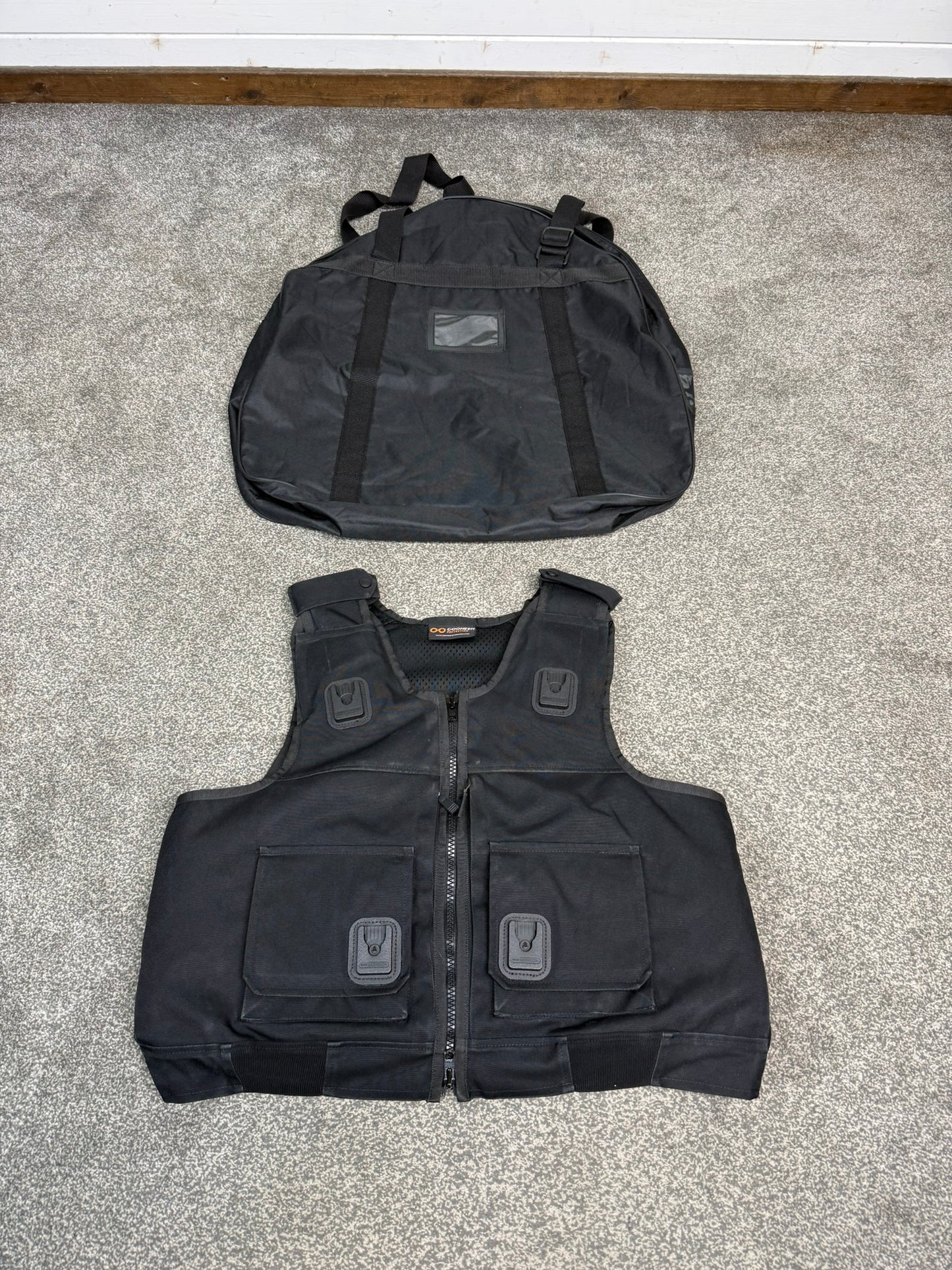 Ex Police Cooneen Body Armour Stab Vest + Bag X LARGE Anti Stab & Ballistic HG1A & KR1