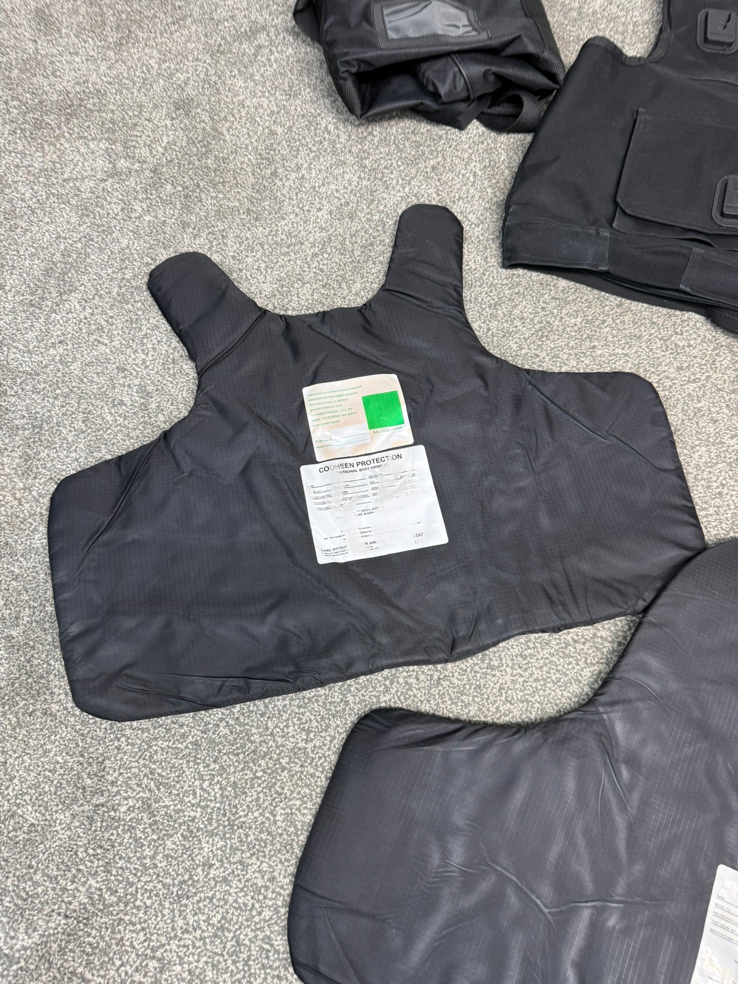 Ex Police Cooneen Body Armour Stab Vest + Bag X LARGE Anti Stab & Ballistic HG1A & KR1