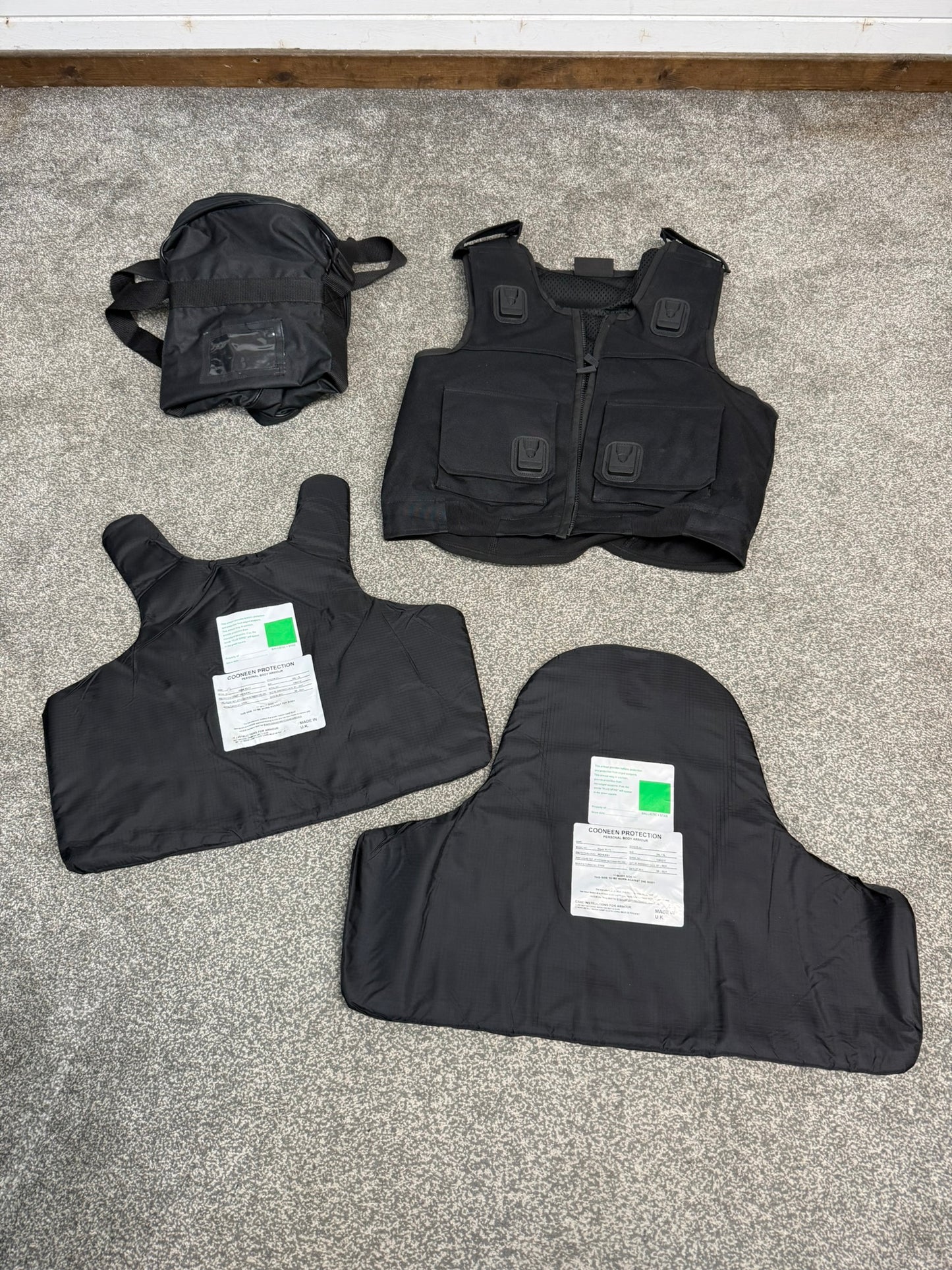 Ex Police Cooneen Body Armour Stab Vest MEDIUM Anti Stab & Ballistic HG1A & KR1 + Bag VGC