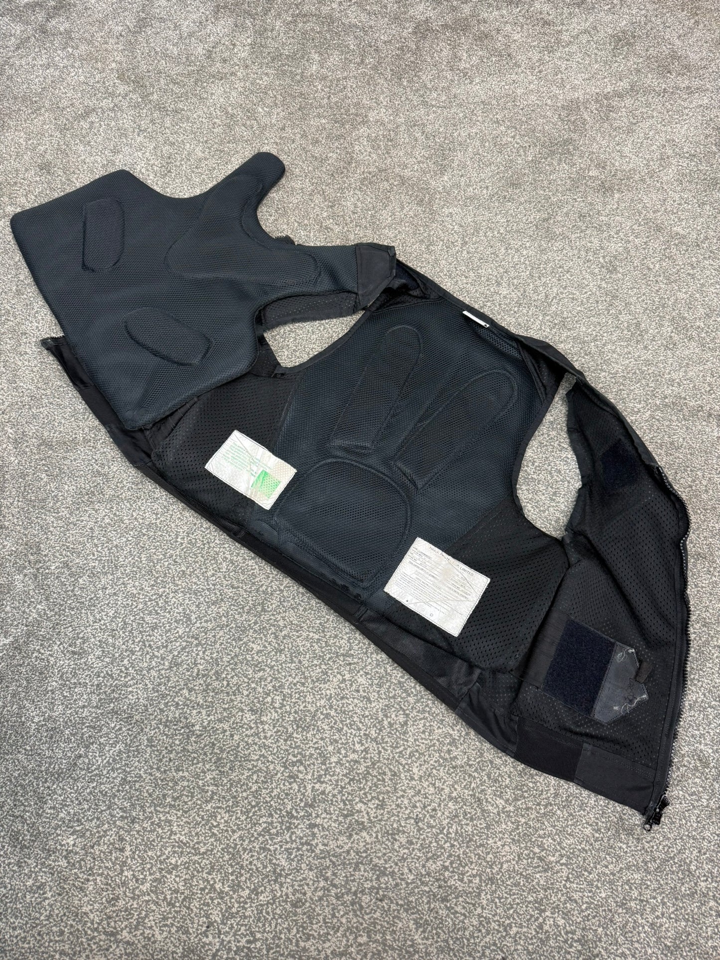 Ex Police Hawk Body Armour Stab Vest MEDIUM Anti Stab & Ballistic HG1A & KR1