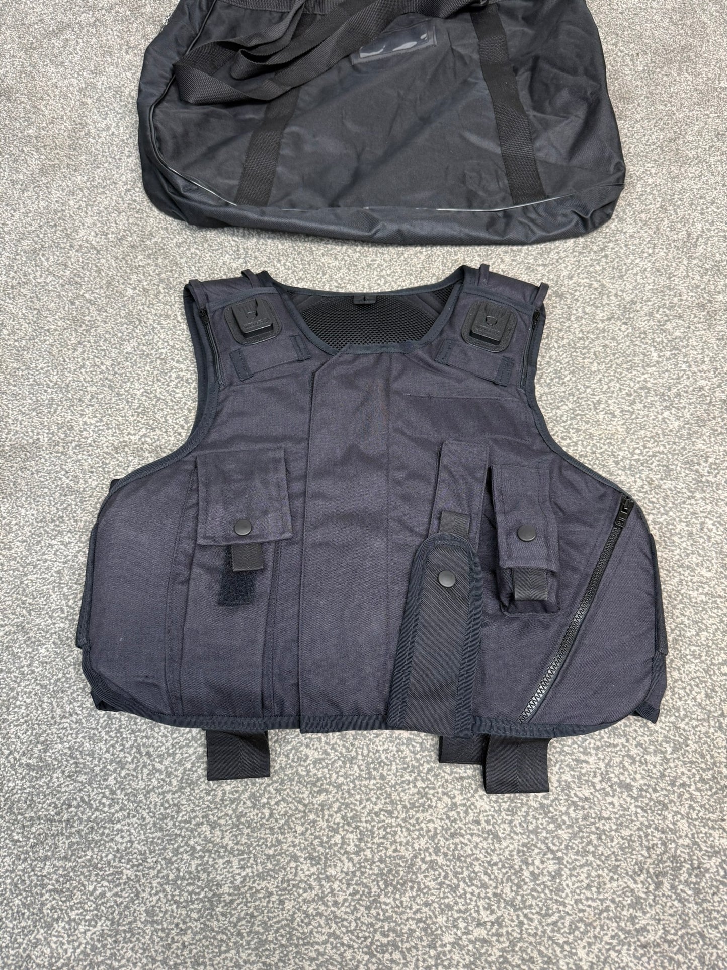 Ex Police Global Armour Body Armour Stab Vest & Bag SMALL Anti Stab & Ballistic HG1A / KR1