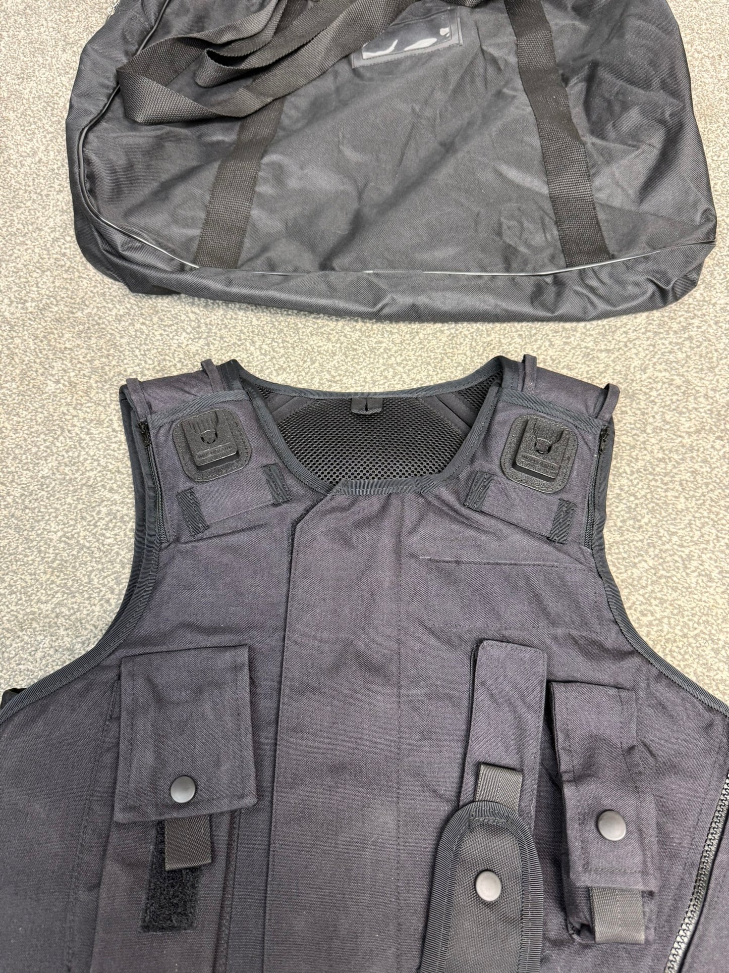 Ex Police Global Armour Body Armour Stab Vest & Bag SMALL Anti Stab & Ballistic HG1A / KR1