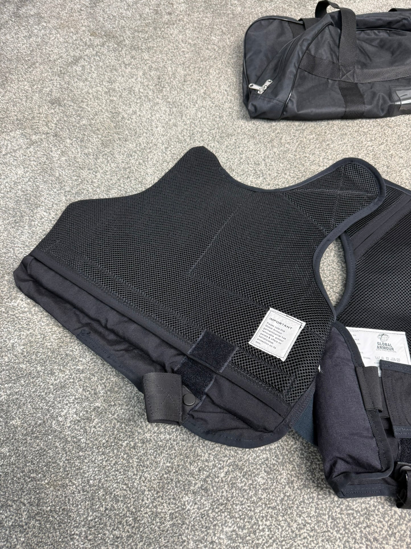 Ex Police Global Armour Body Armour Stab Vest & Bag SMALL Anti Stab & Ballistic HG1A / KR1