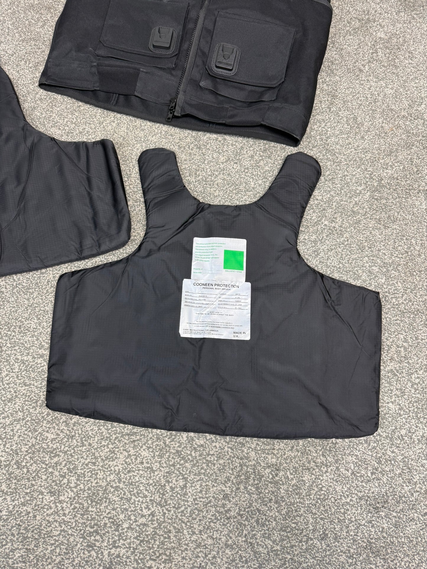 Ex Police Cooneen Body Armour Stab Vest LARGE Anti Stab & Ballistic HG1A & KR1 + Bag VGC