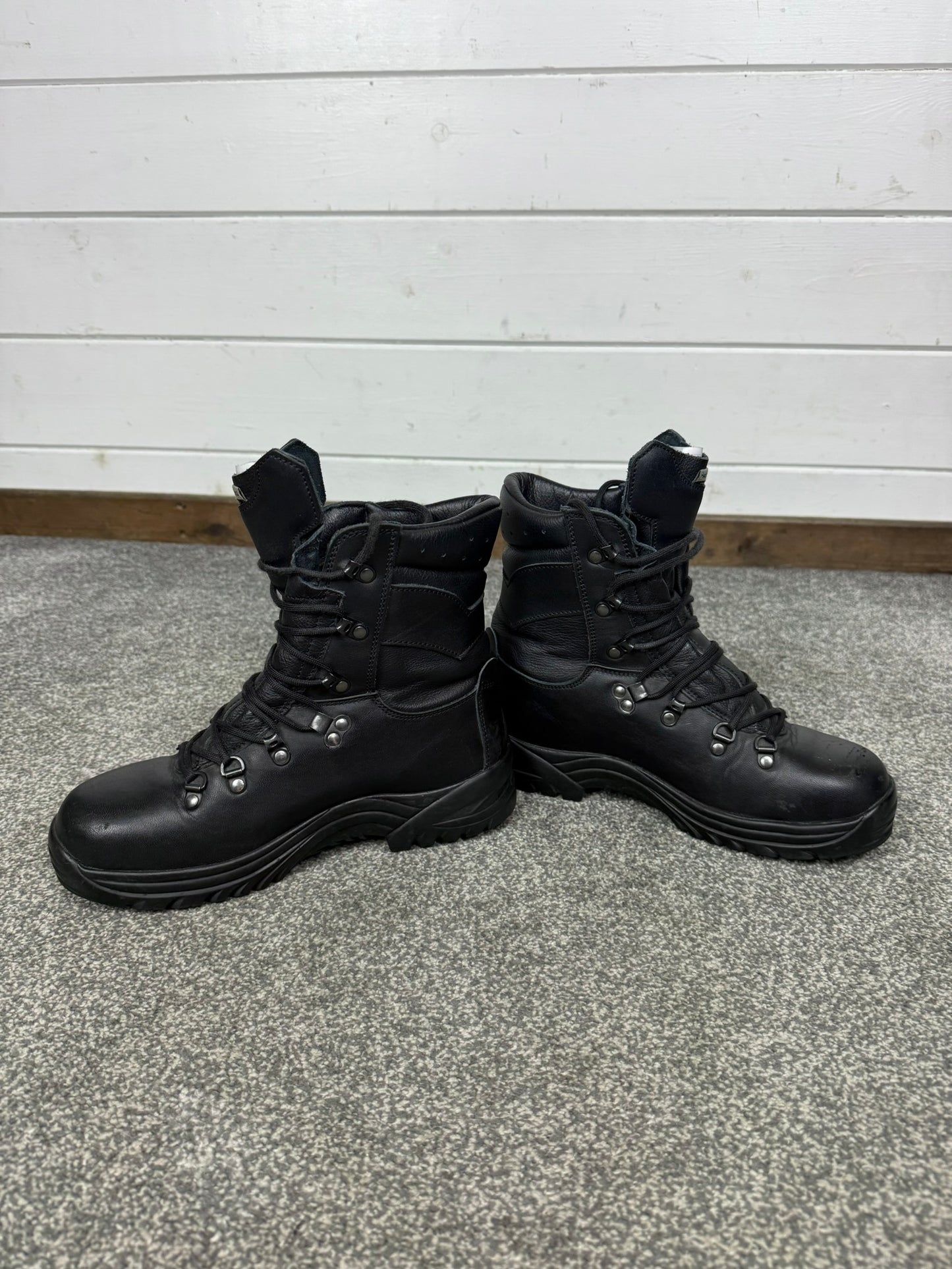 Altberg Peacekeeper P3 VS Black Leather Waterproof Combat Boots Size UK 6
