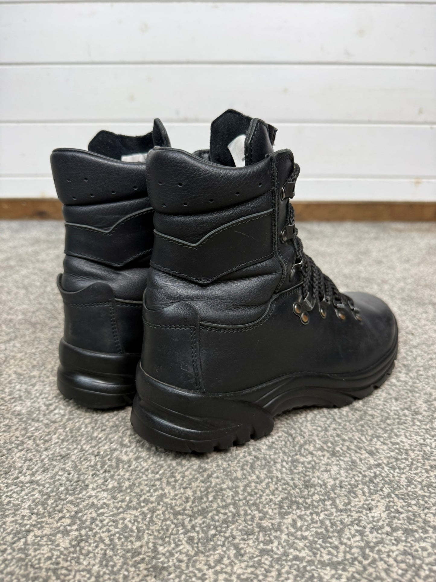 Altberg Peacekeeper P3 VS Black Leather Safety Combat Boots Size UK 5.5