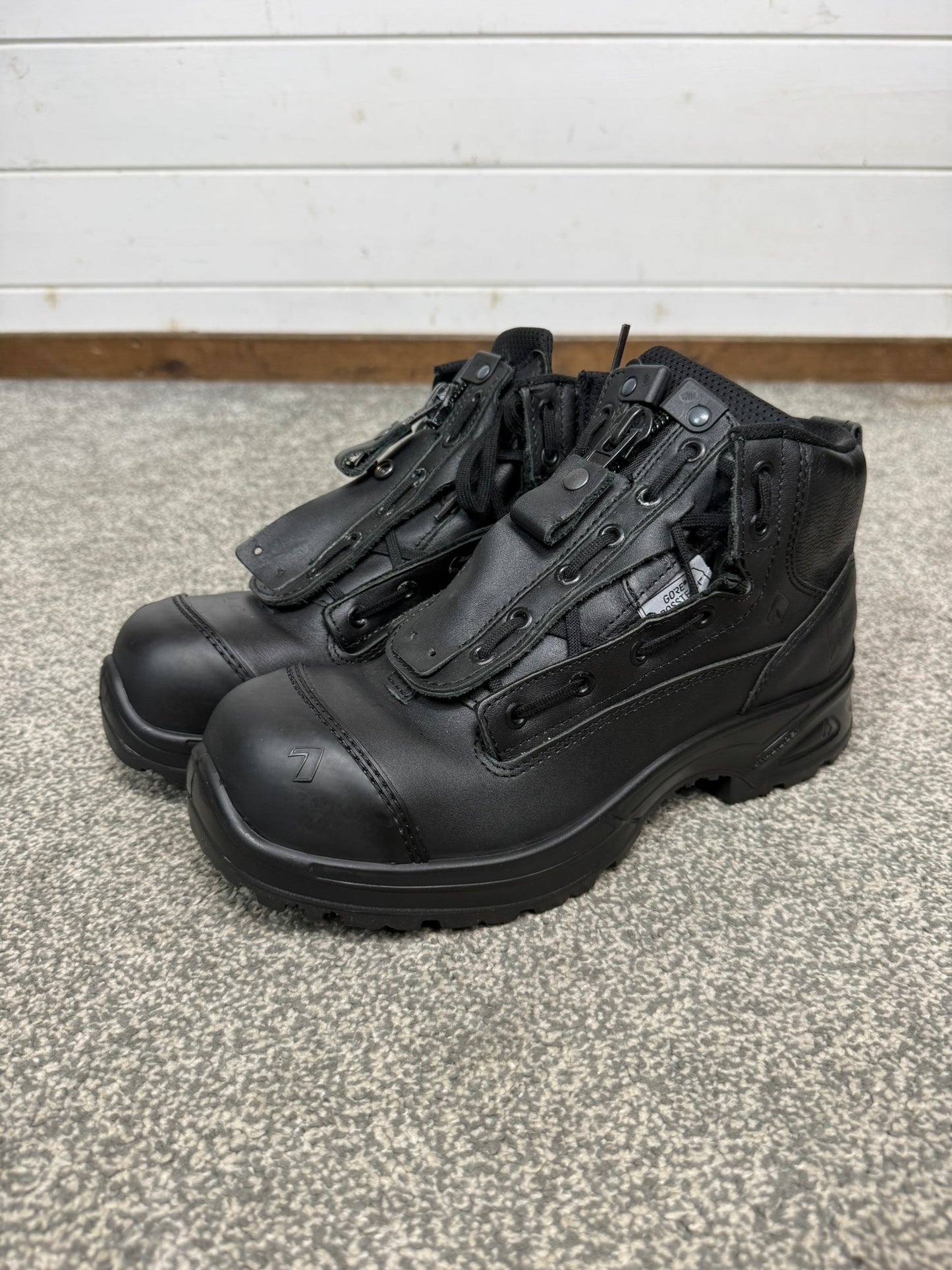 Hiax XR6 Crosstech Gore-Tex Rescue Safety Boots Zip Up - UK 7