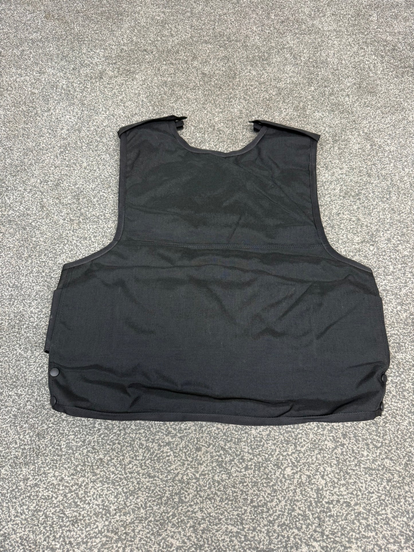 Ex Metropolitan Police Body Armour Cover BADGED - MEDIUM TV Film Uniform