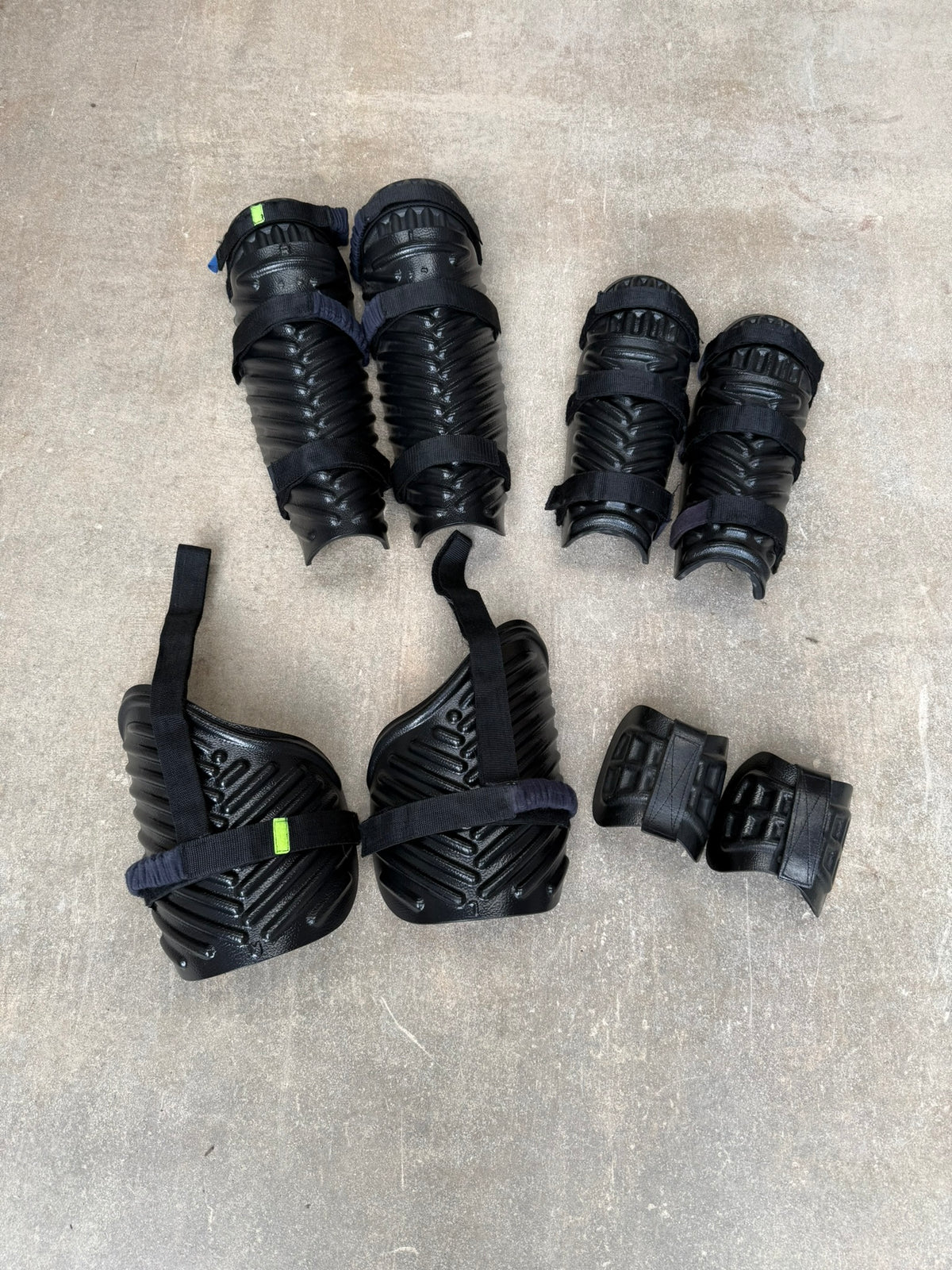 Ex Police Riot Guard Set Arms Thigh Leg & Foot Security Dog Handler Paintball Airsoft