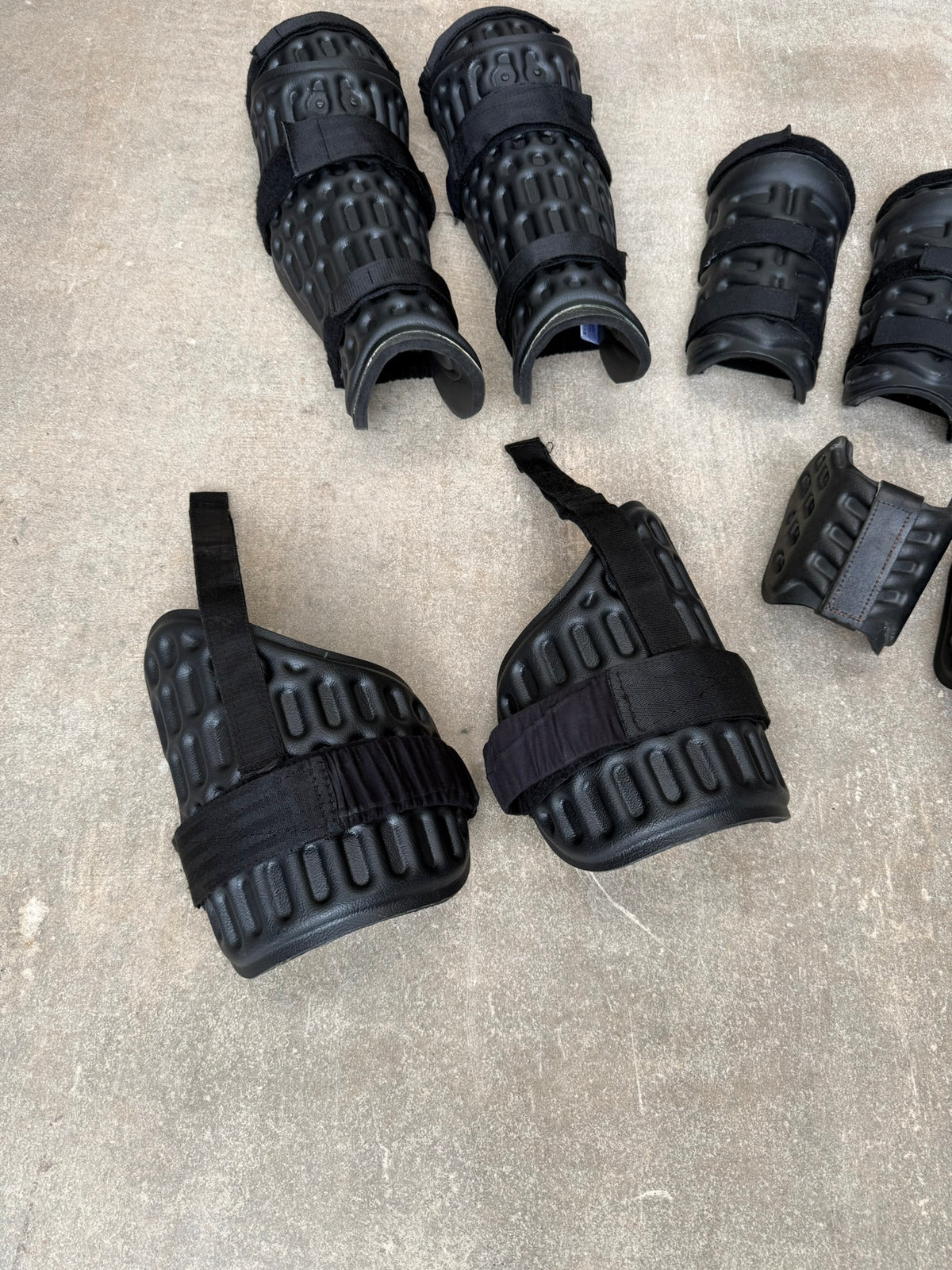 Ex Police Riot Guard Set Arms Thigh Leg & Foot Security Dog Handler Paintball Airsoft