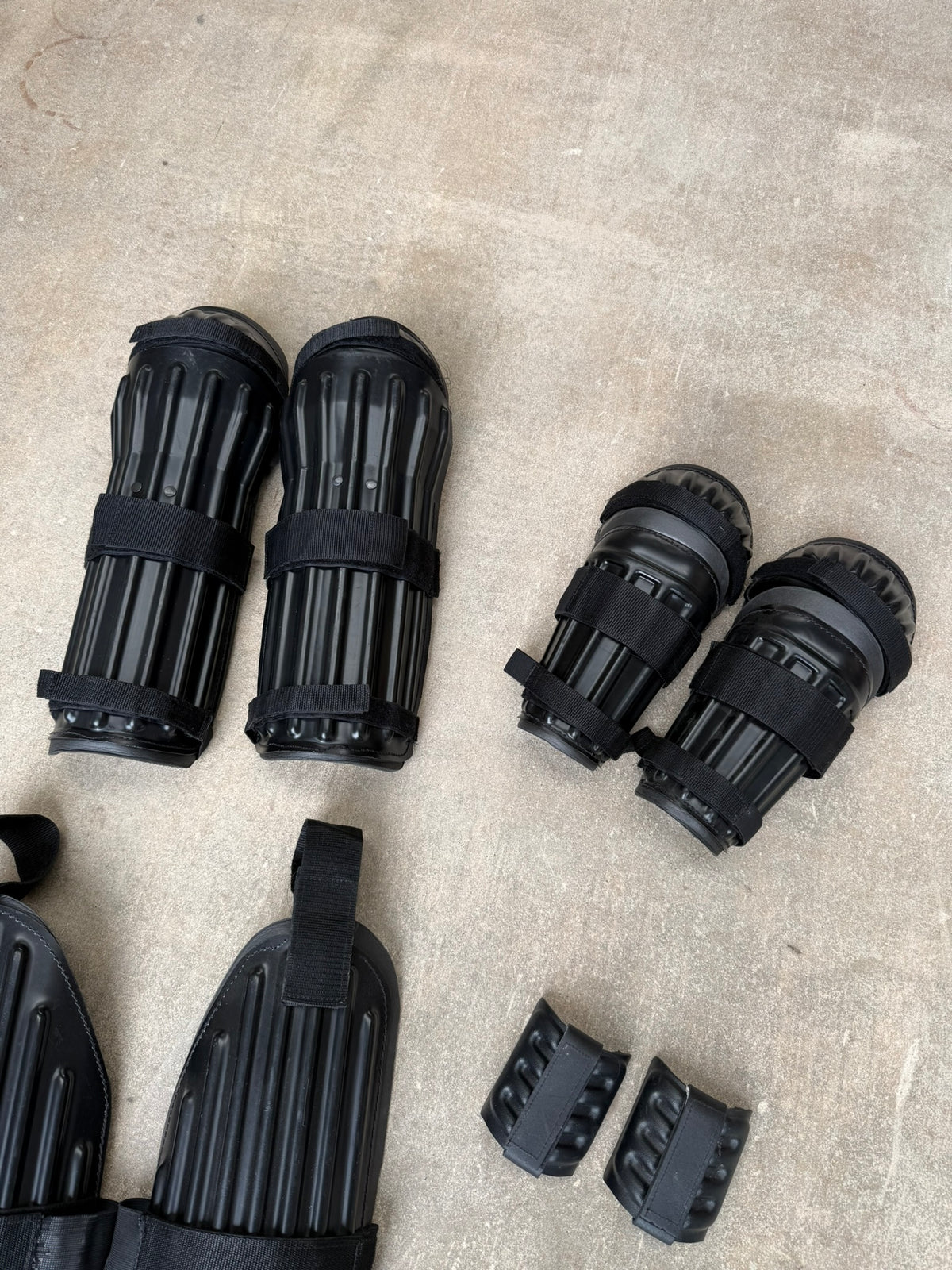 Ex Police Riot Guard Set Arms Thigh Leg & Foot Security Dog Handler Paintball Airsoft