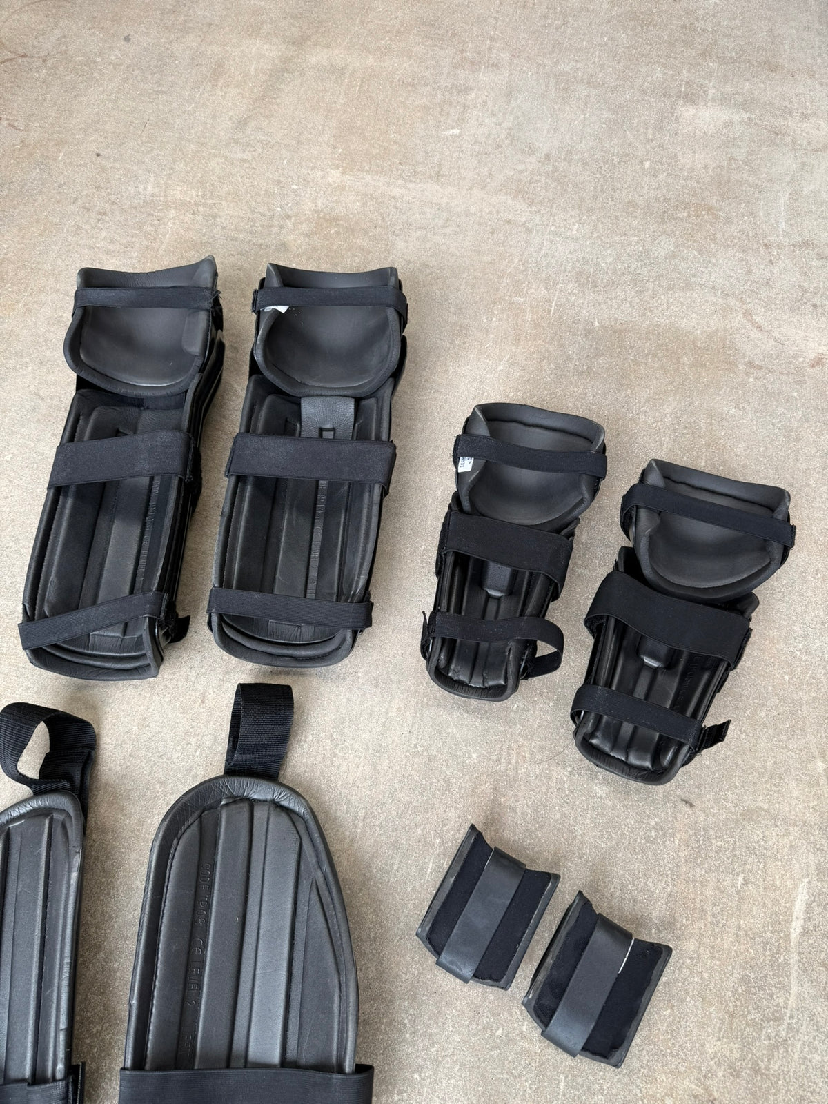 Ex Police Riot Guard Set Arms Thigh Leg & Foot Security Dog Handler Paintball Airsoft
