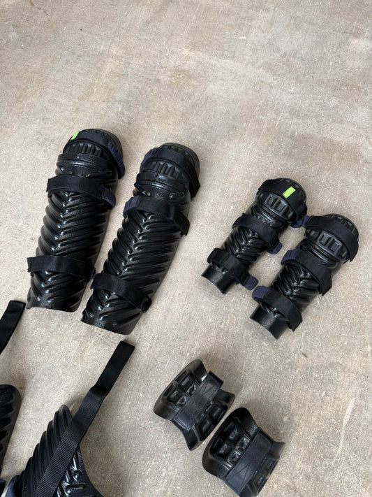 Ex Police Riot Guard Set Arms Thigh Leg & Foot Security Dog Handler Paintball Airsoft