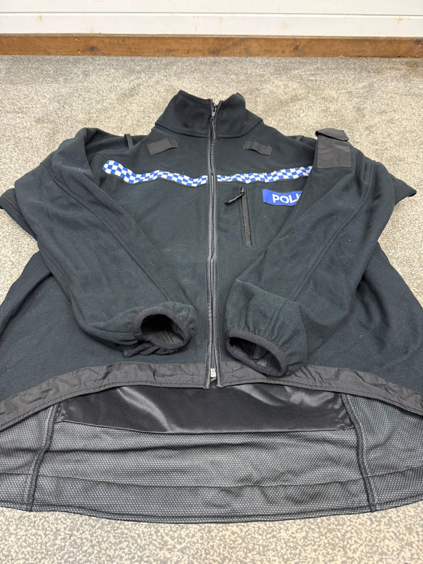 Ex Police Gore-Tex Windstopper Cycling Fleece BADGED Model 306 - X Large