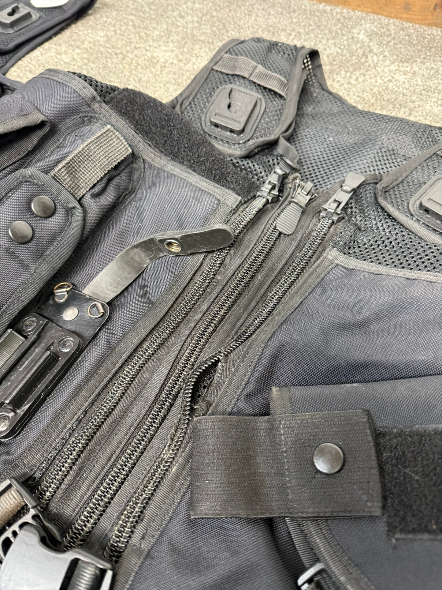 6x Ex Police Black Utility Tac Vest Job Lot Security Equipment Patrol Vests