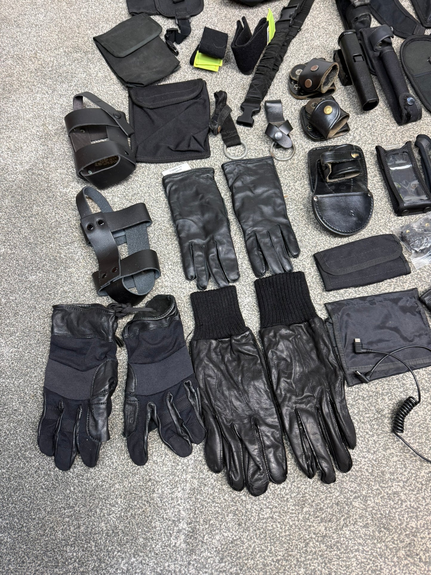 Ex Police Accessory Job Lot Belt Pouches Gloves Torch Cuff Holders Security Lot