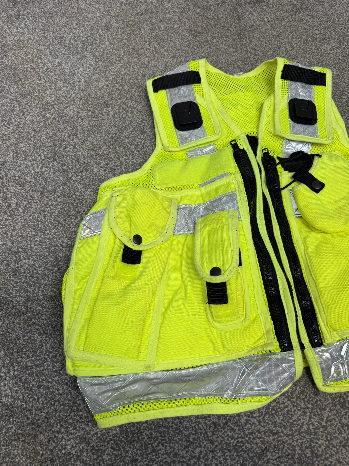 Ex Police Hi Vis Utility Tac Vest Medium Security Patrol Equipment Vest Marshall
